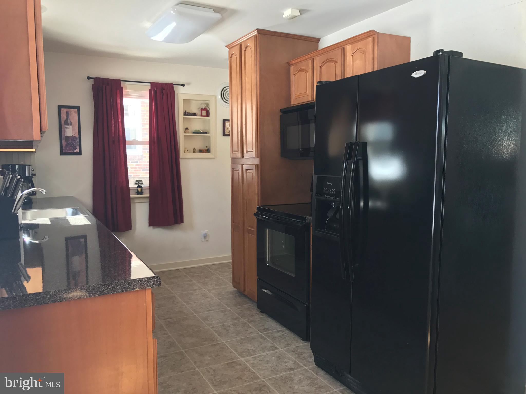 ELMWOOD - Residential