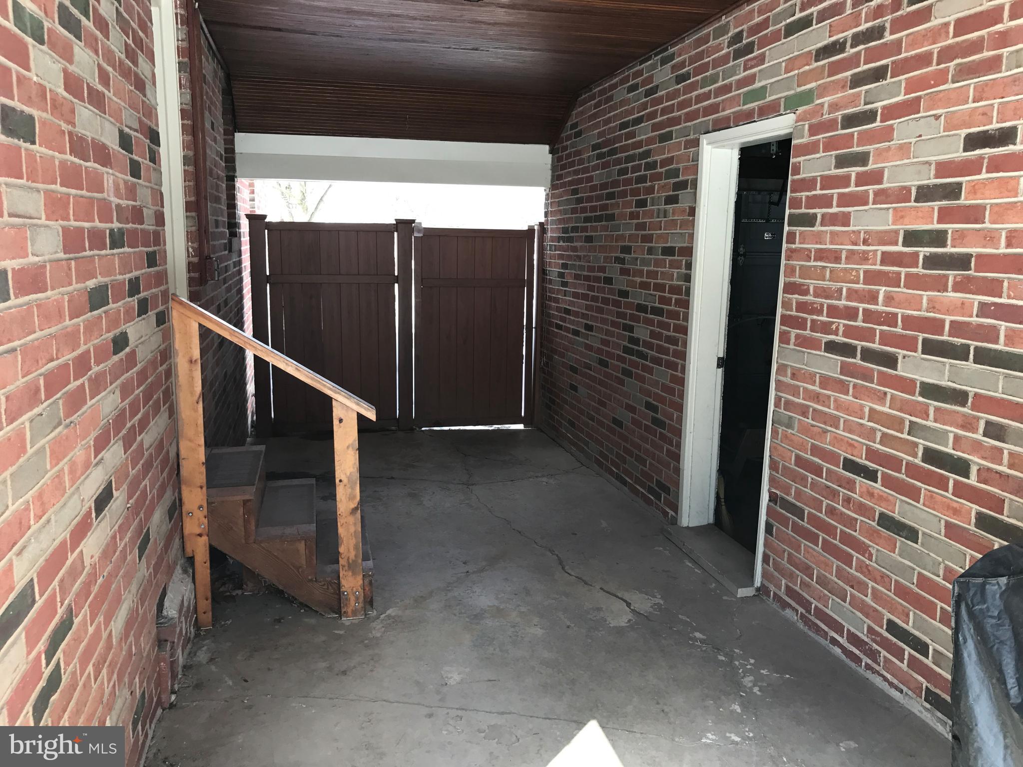 ELMWOOD - Residential