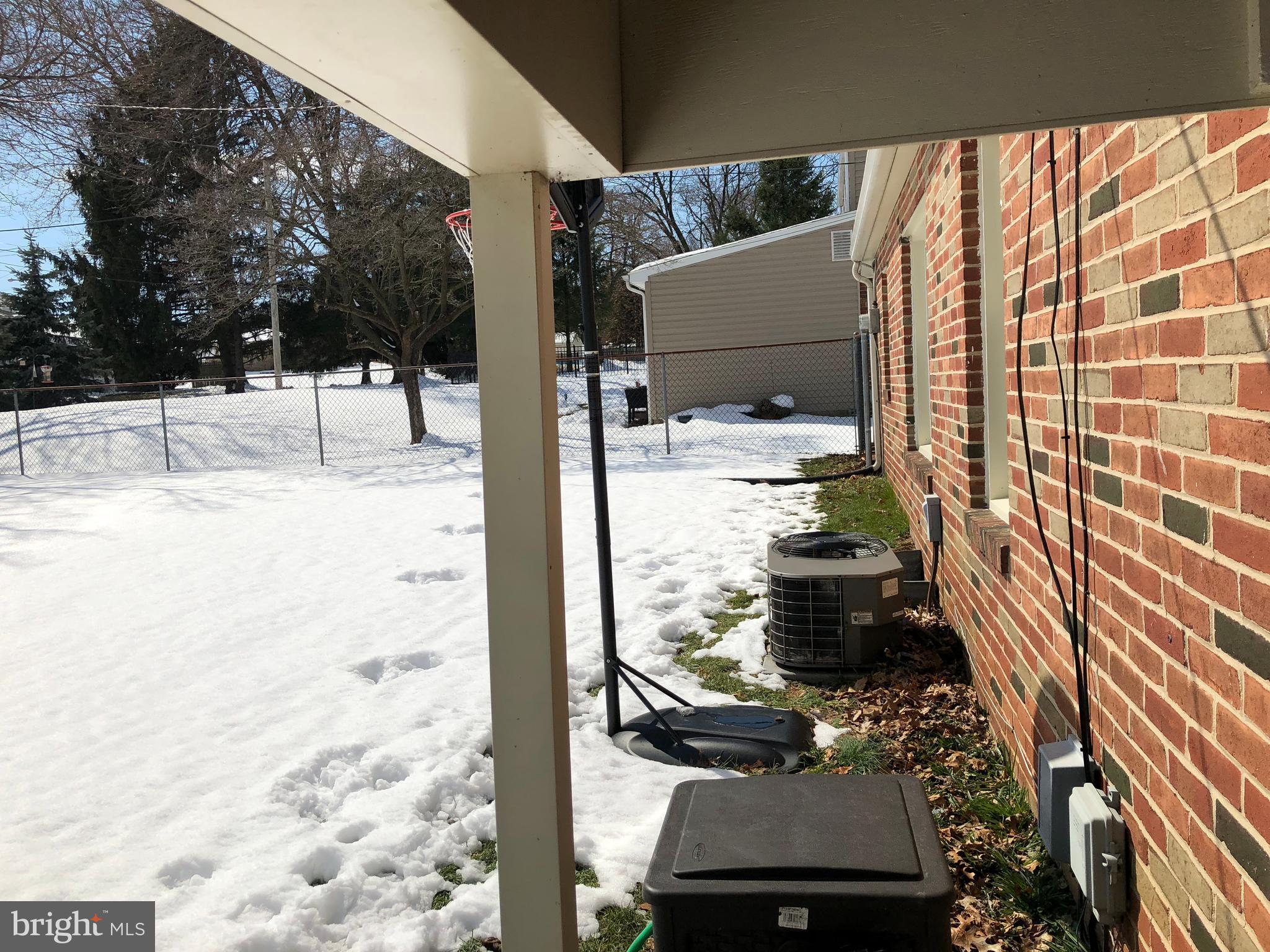ELMWOOD - Residential