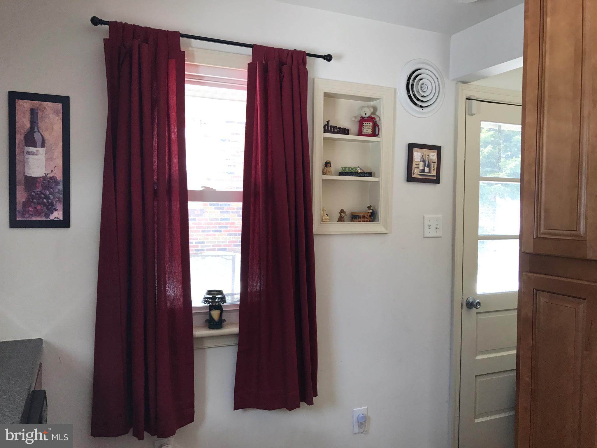 ELMWOOD - Residential