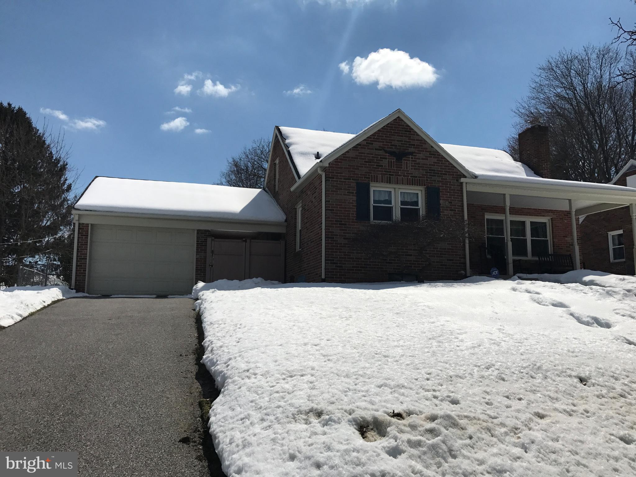 ELMWOOD - Residential