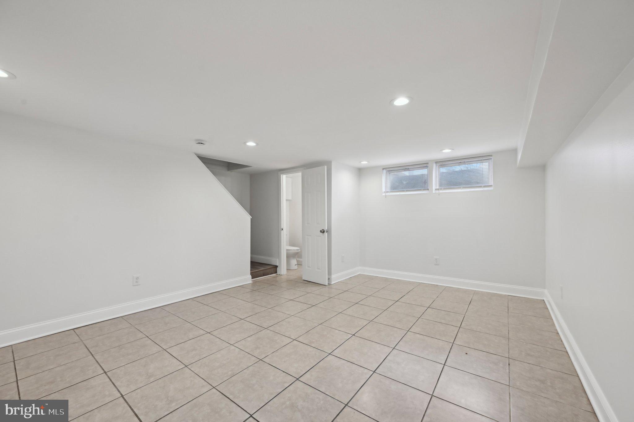 WAVERLY - Residential