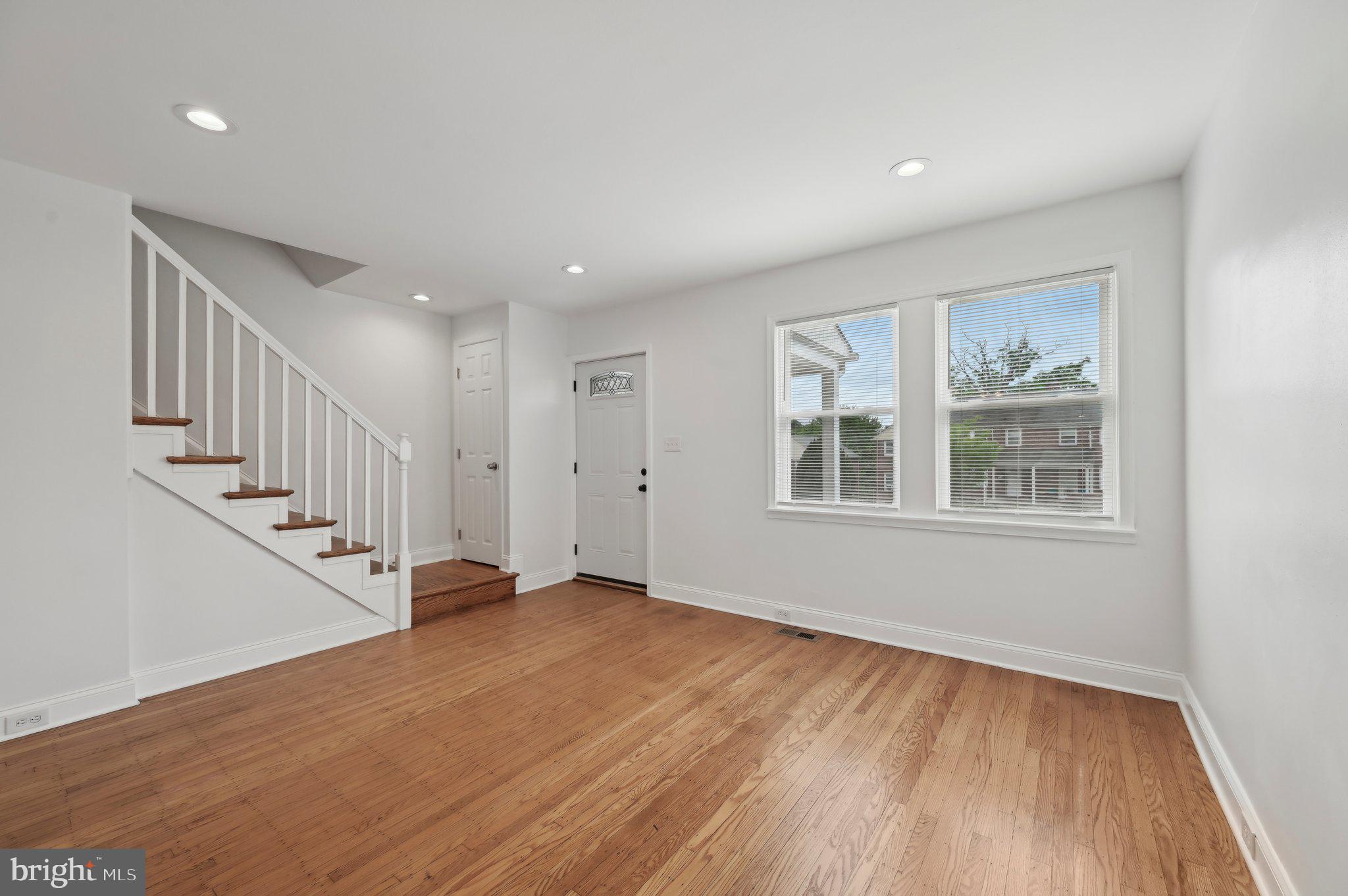 WAVERLY - Residential