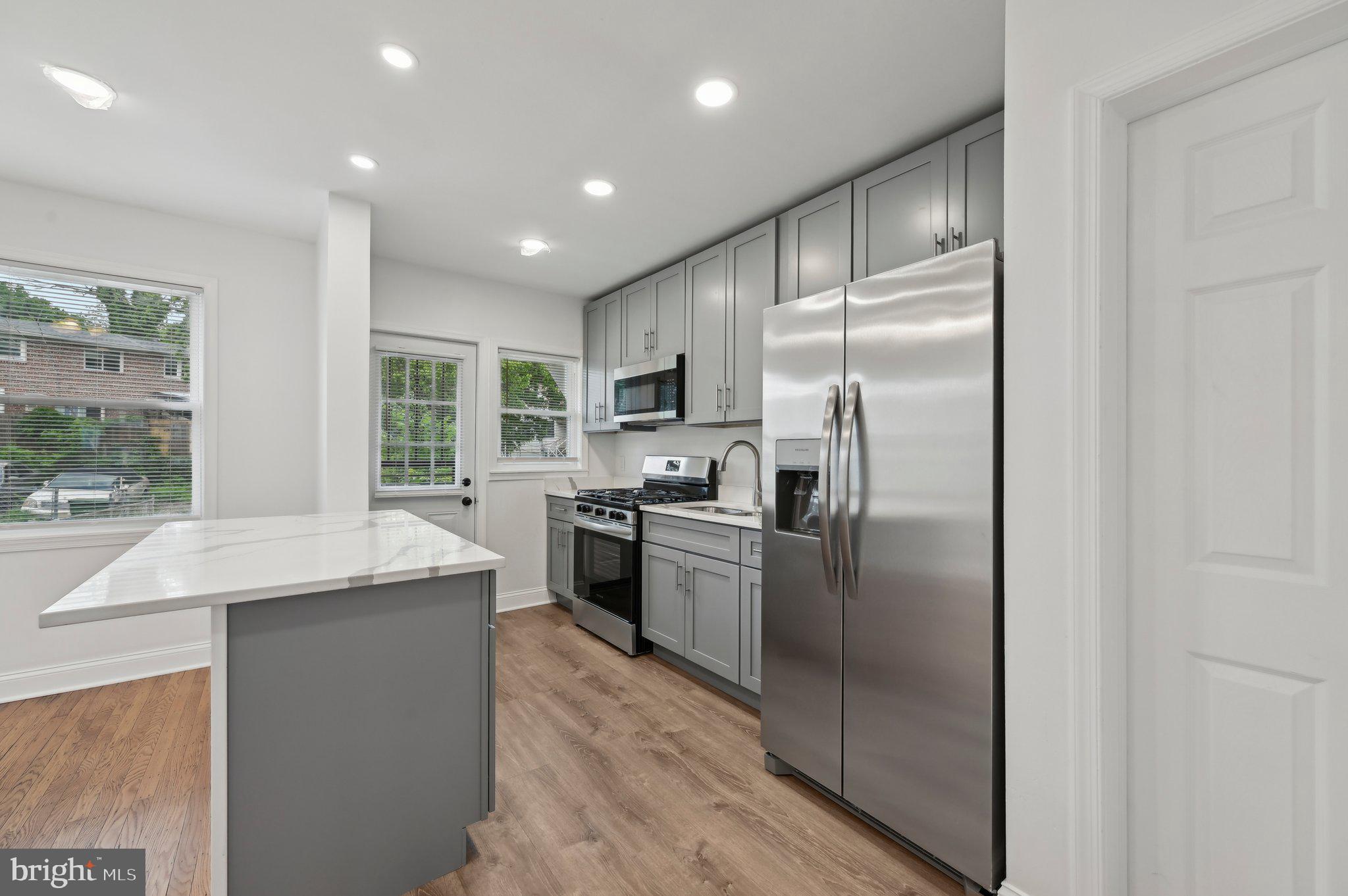 WAVERLY - Residential