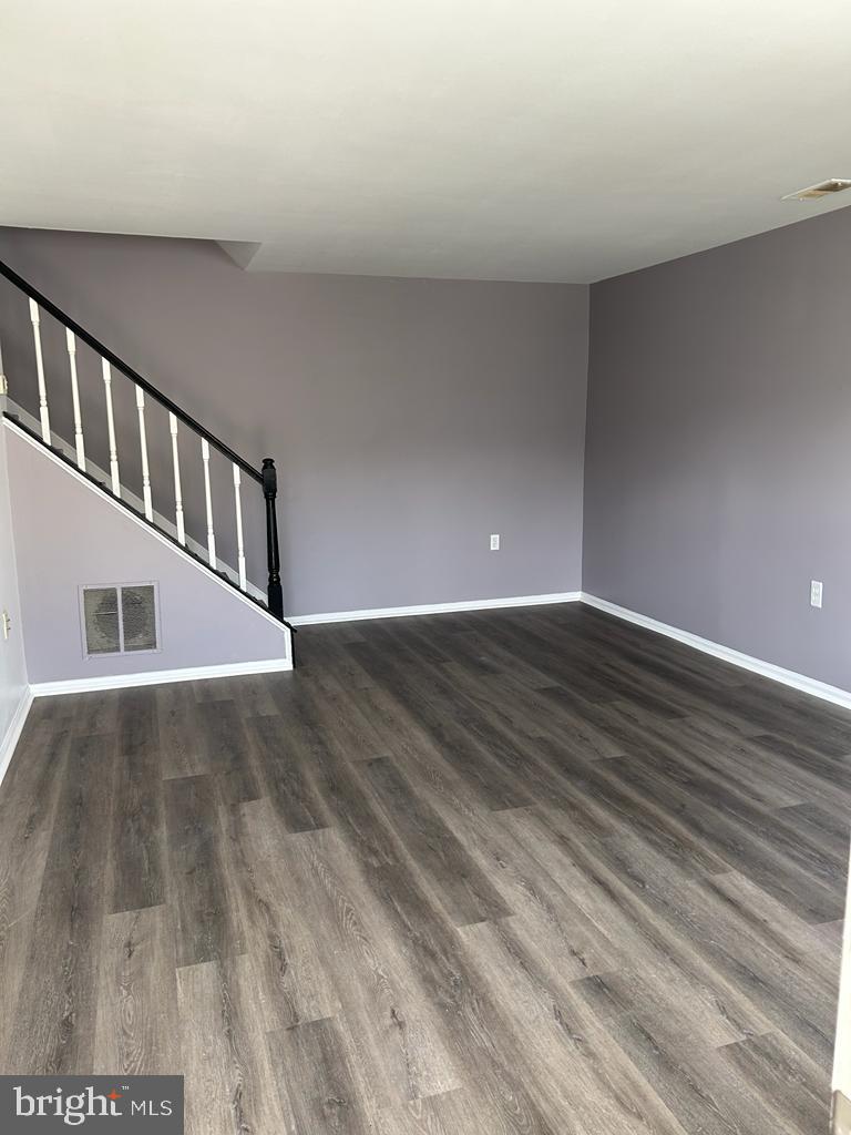 MOUNTAIN VIEW - Residential