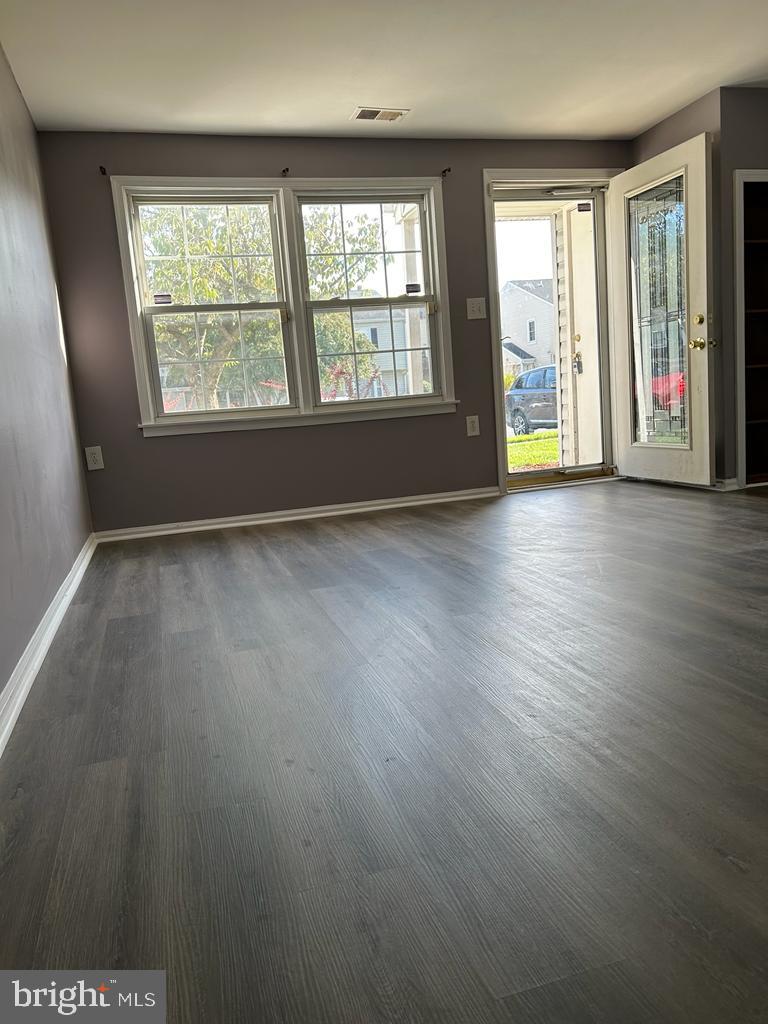 MOUNTAIN VIEW - Residential