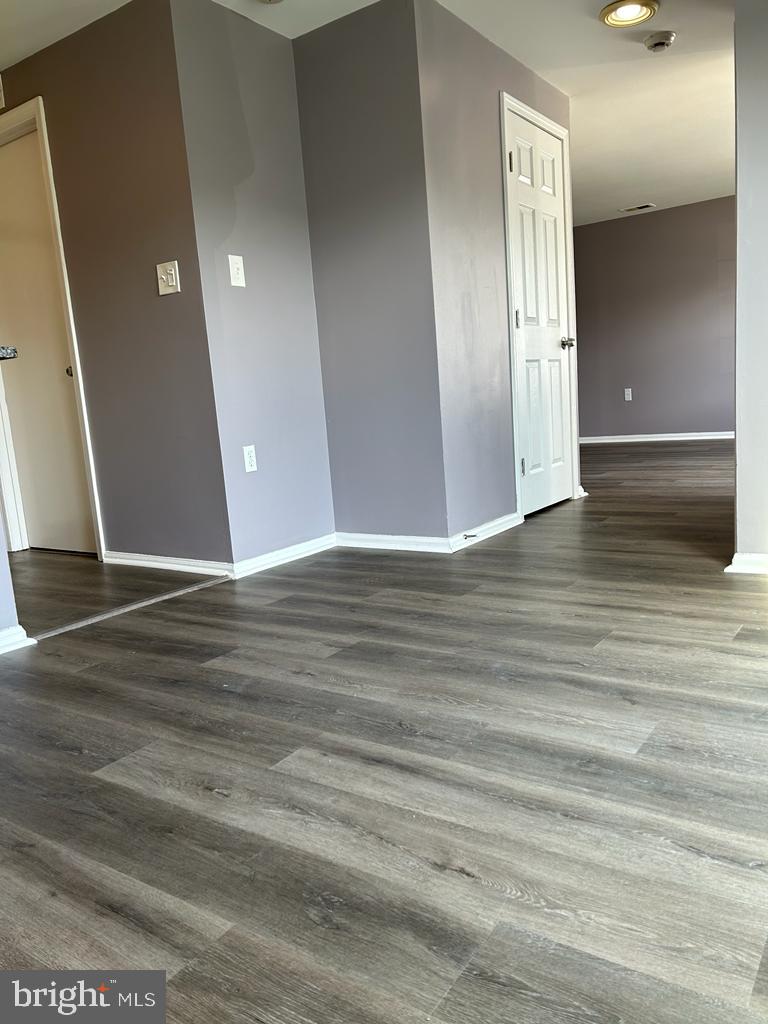 MOUNTAIN VIEW - Residential