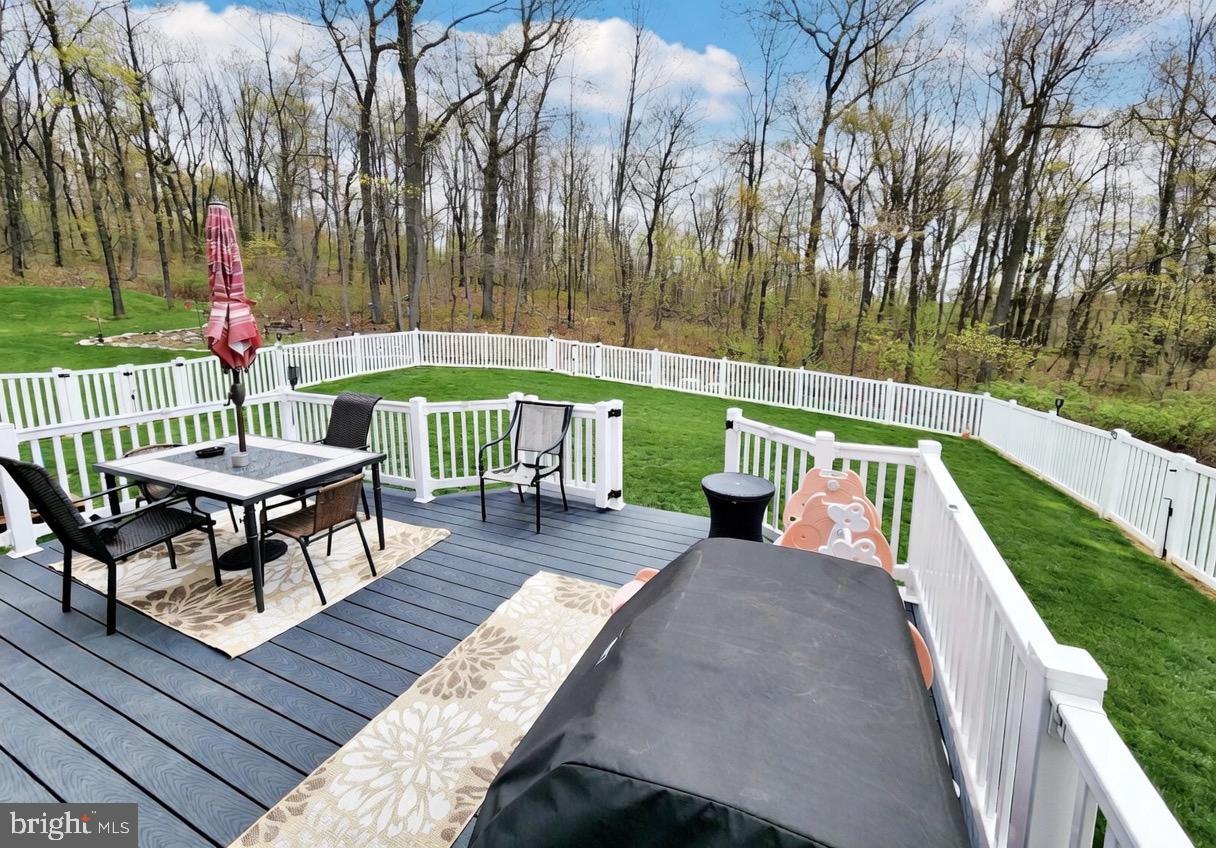 402 MOUNTAINSIDE ROAD