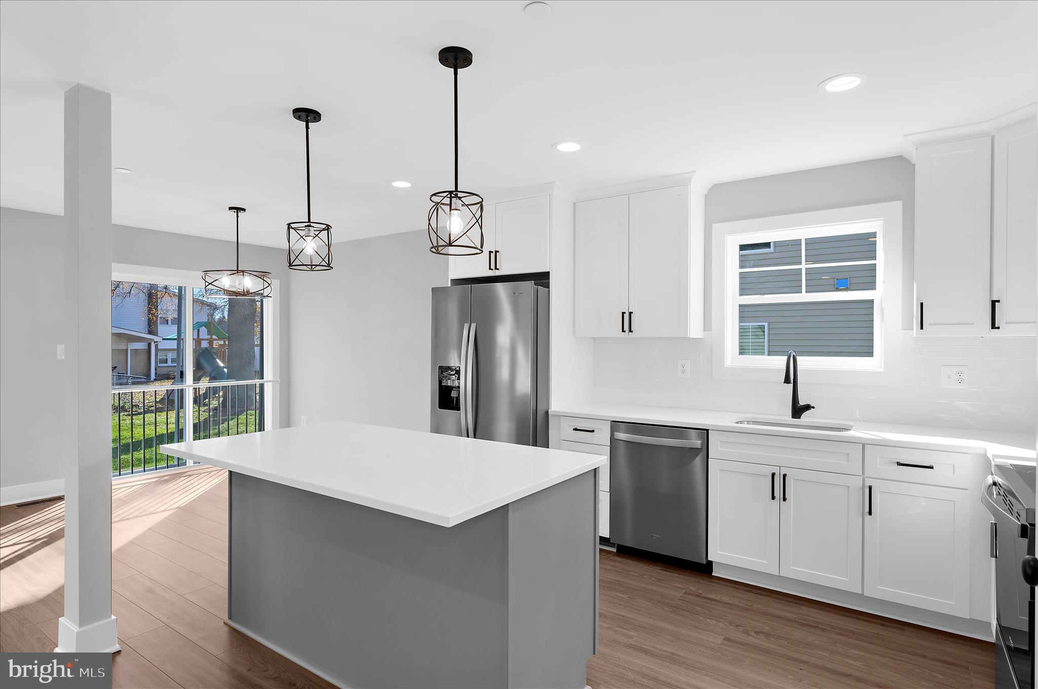 GRANDE VIEW PARK - Residential