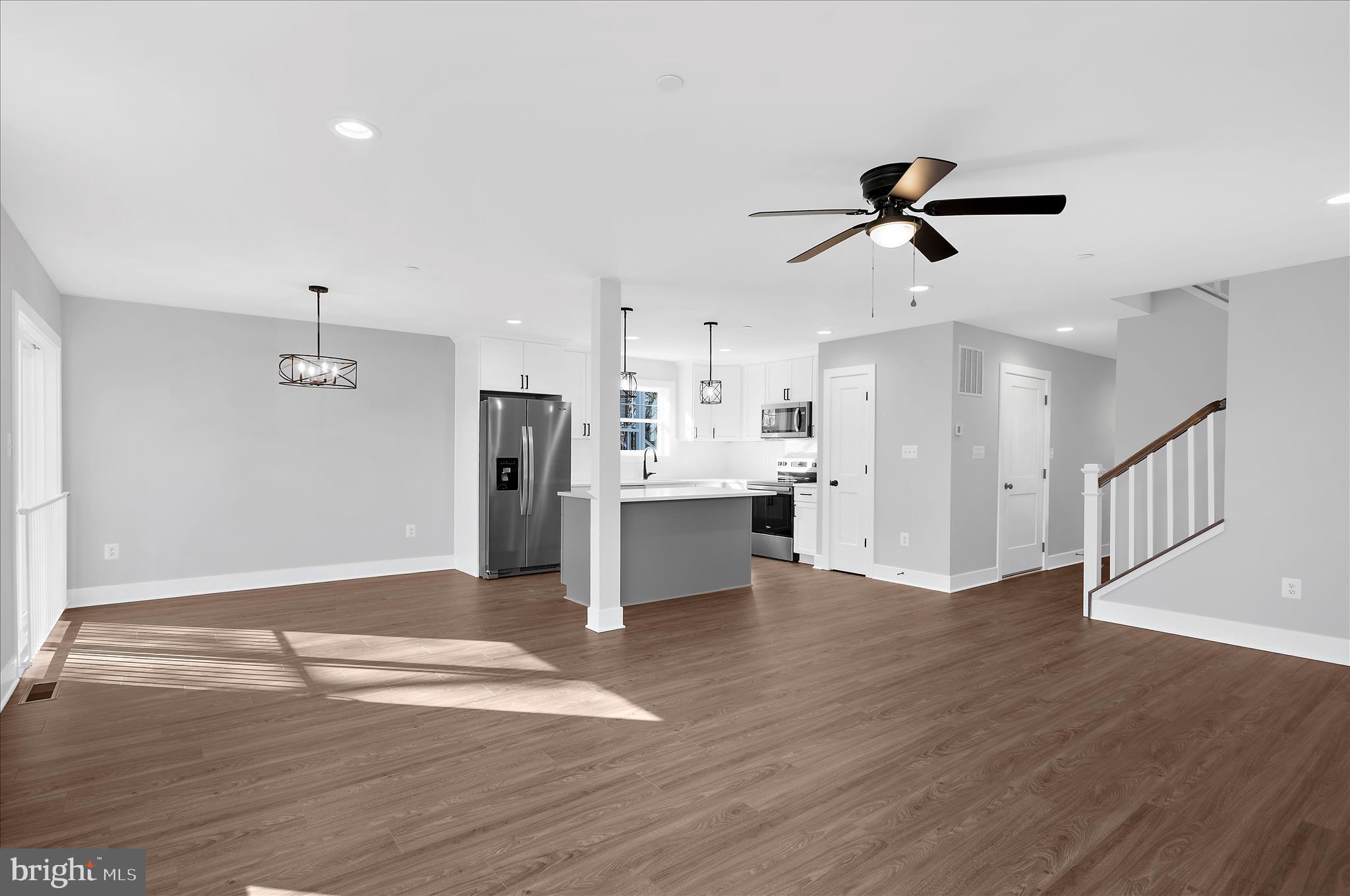 GRANDE VIEW PARK - Residential