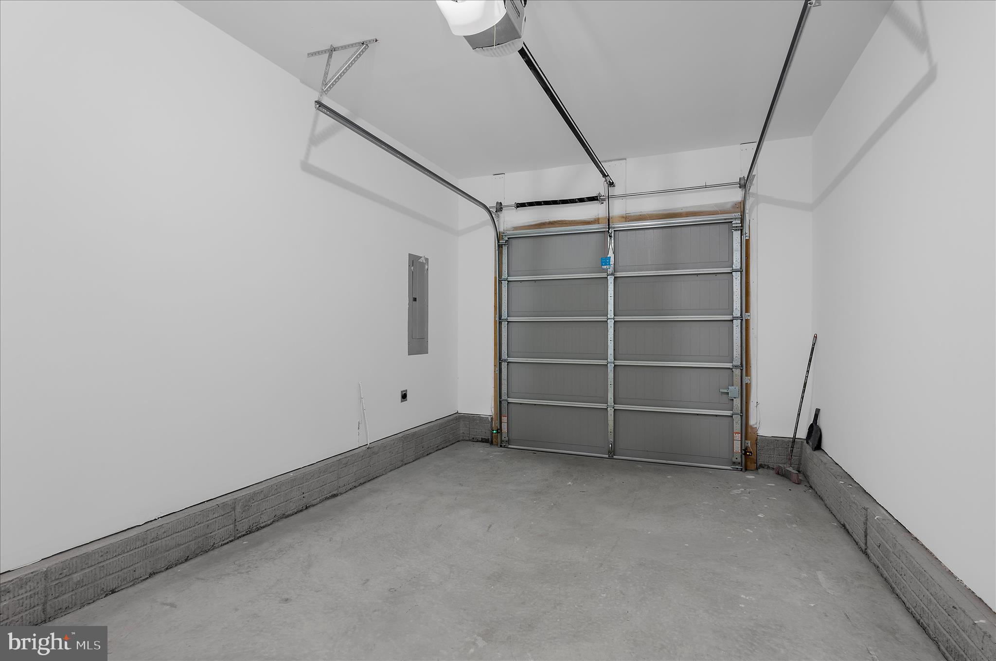 GRANDE VIEW PARK - Residential