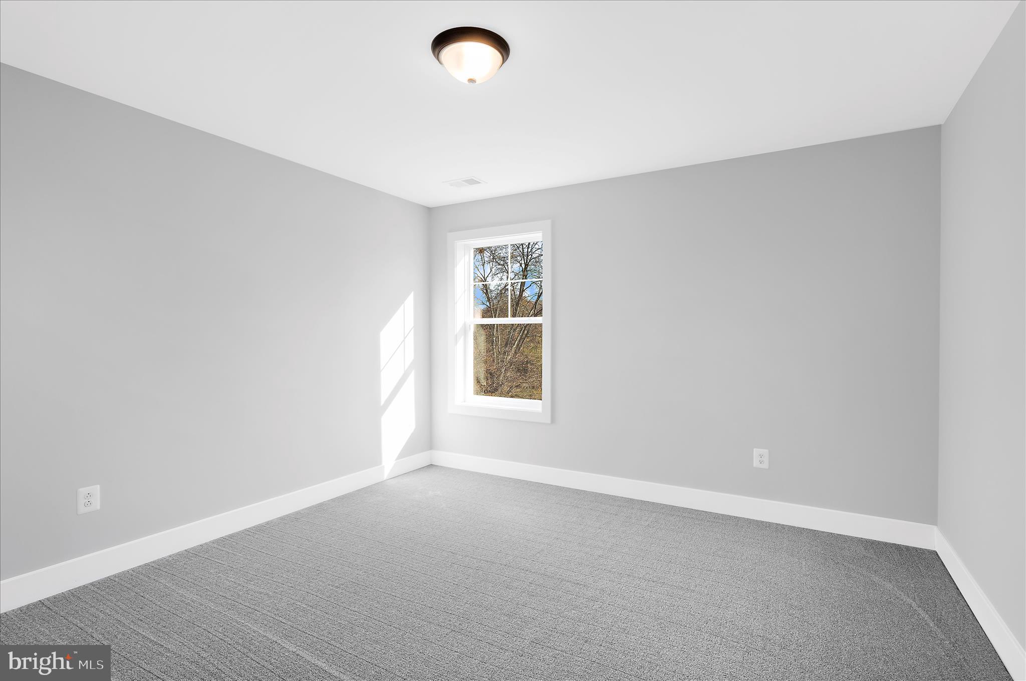 GRANDE VIEW PARK - Residential