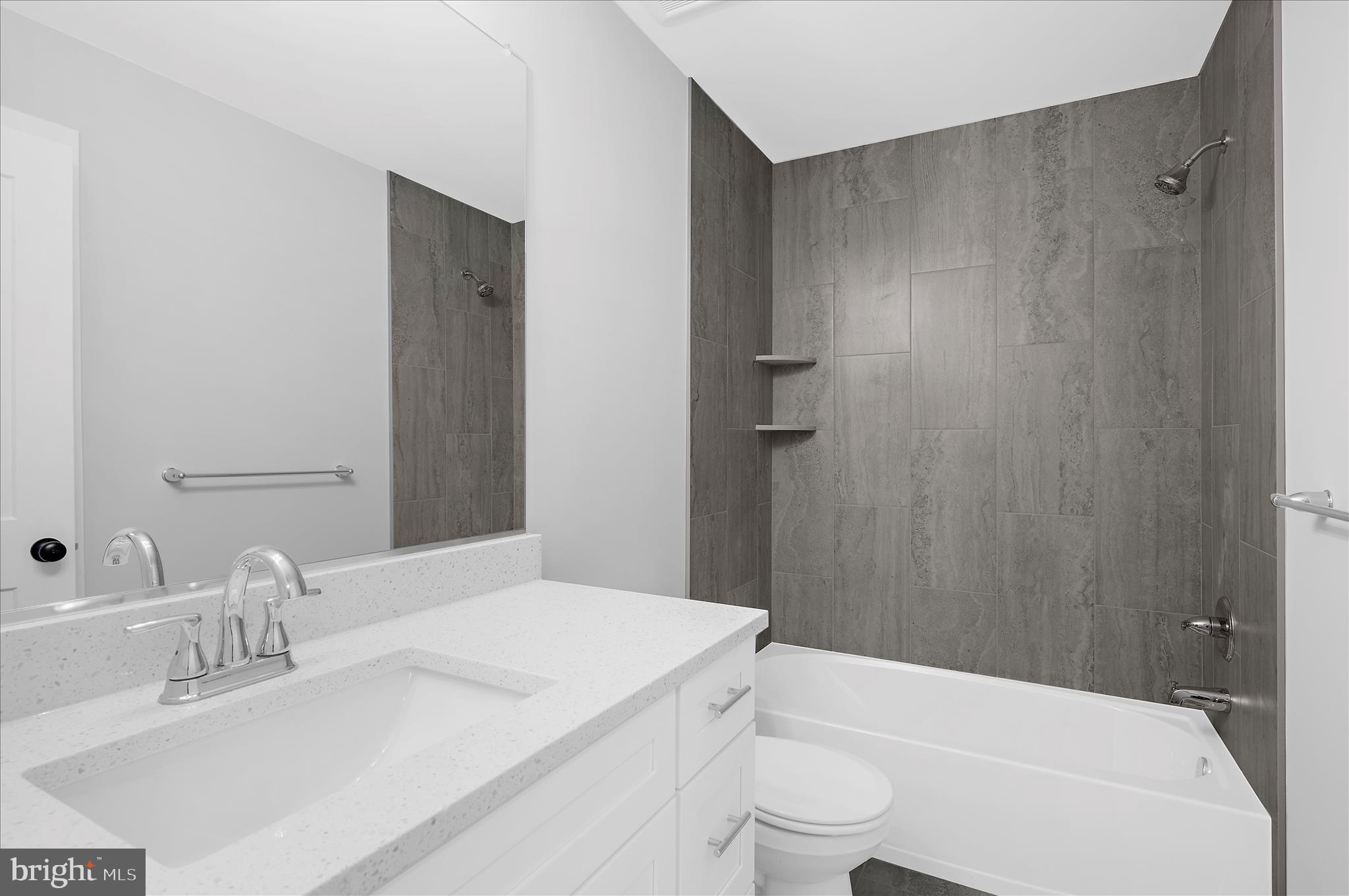 GRANDE VIEW PARK - Residential