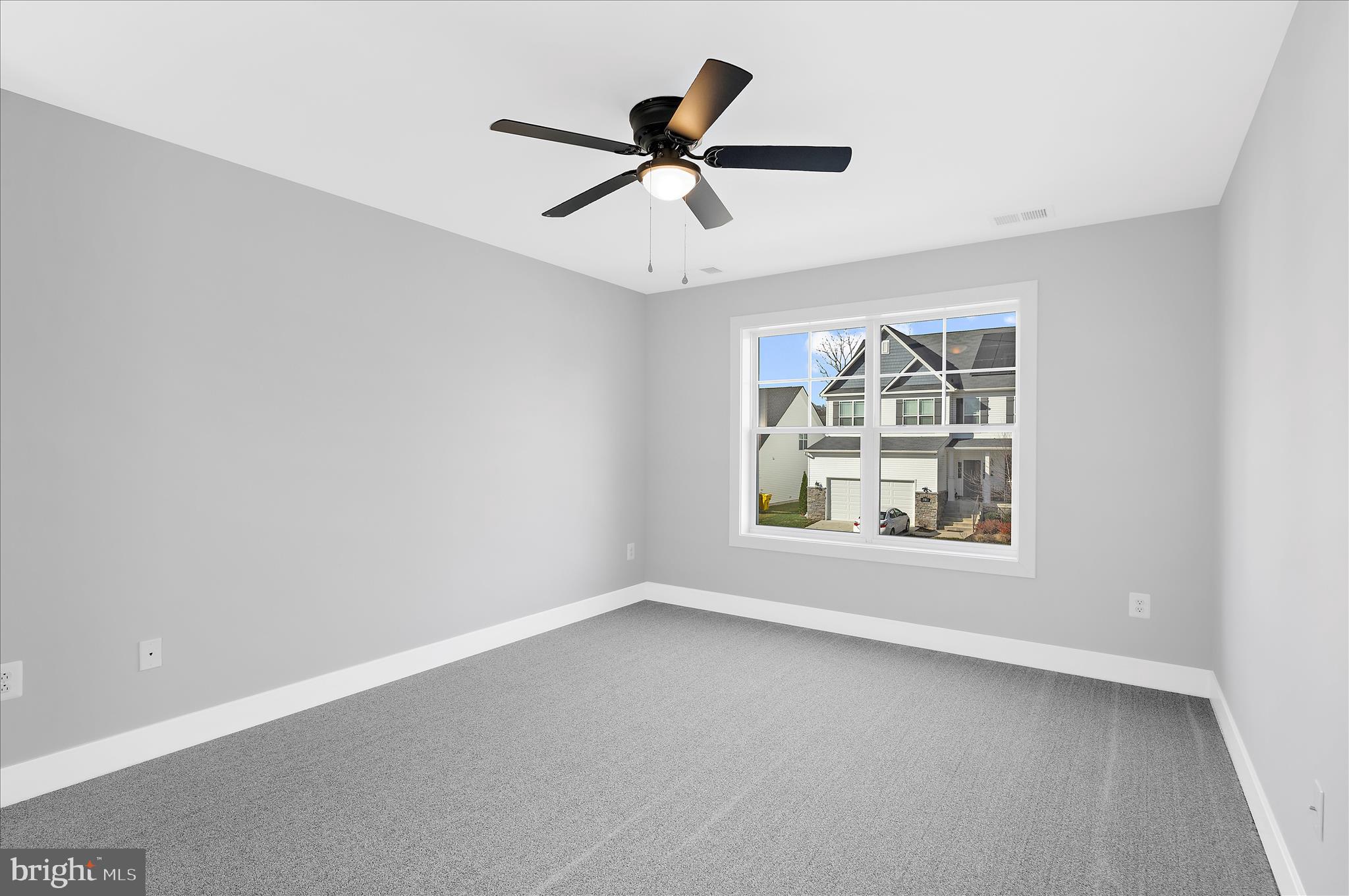 GRANDE VIEW PARK - Residential