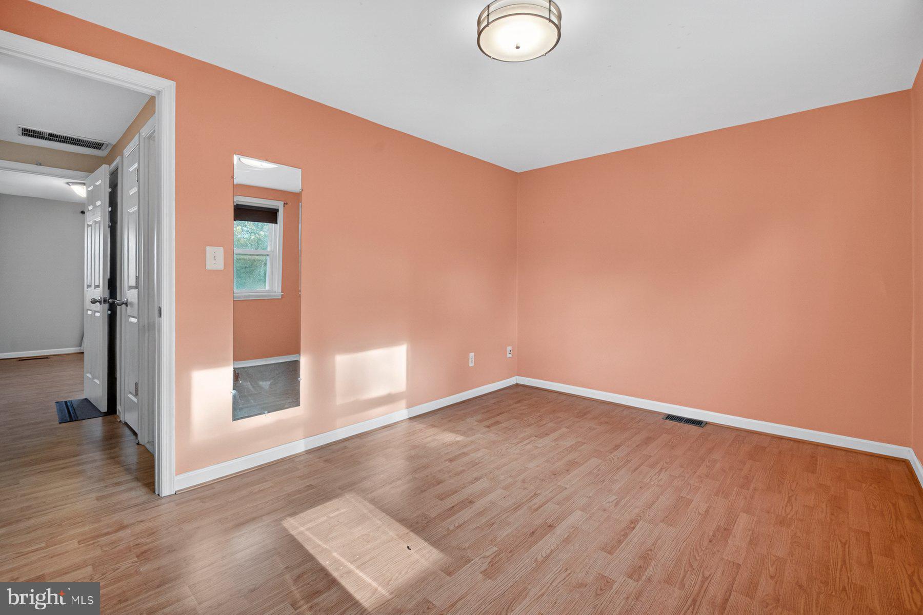 EASTWICK - Residential