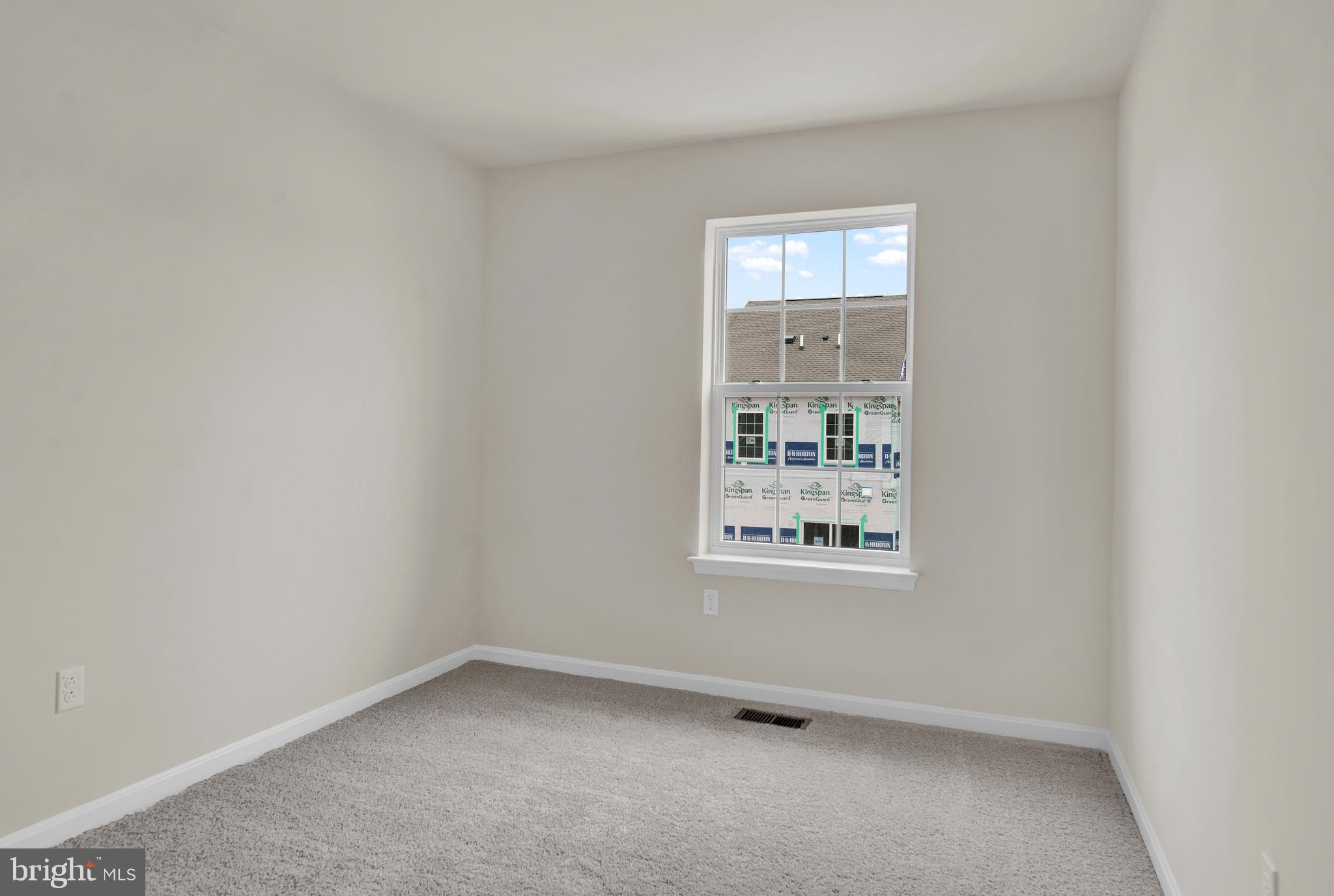 WOODYARD - Residential