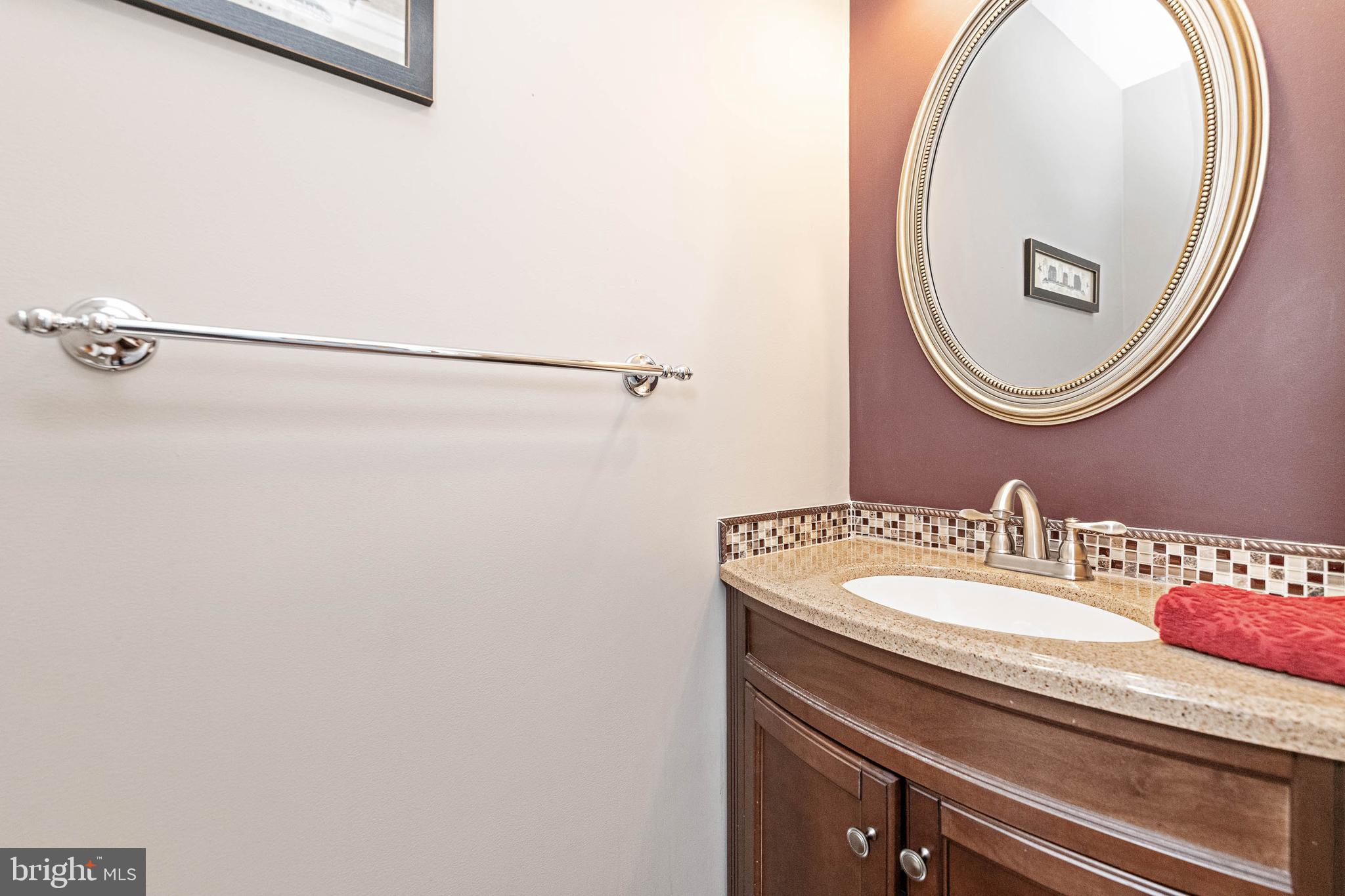 COUNTRY WALK - Residential