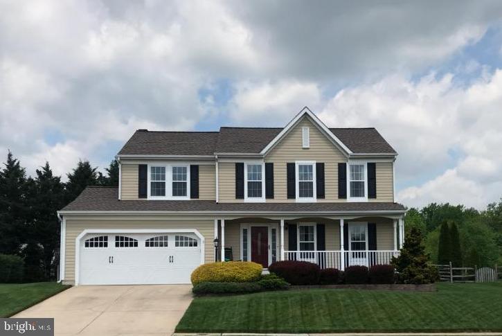 COUNTRY WALK - Residential