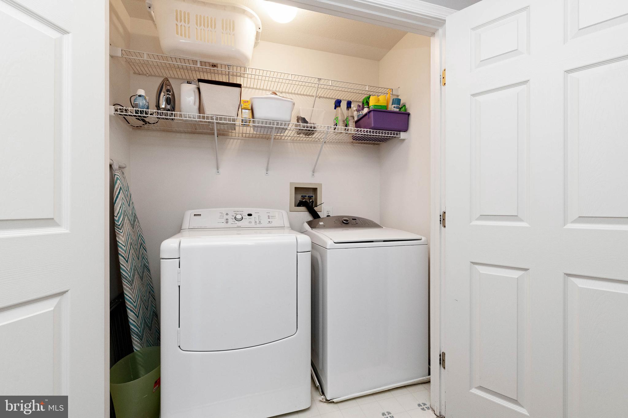 COUNTRY WALK - Residential