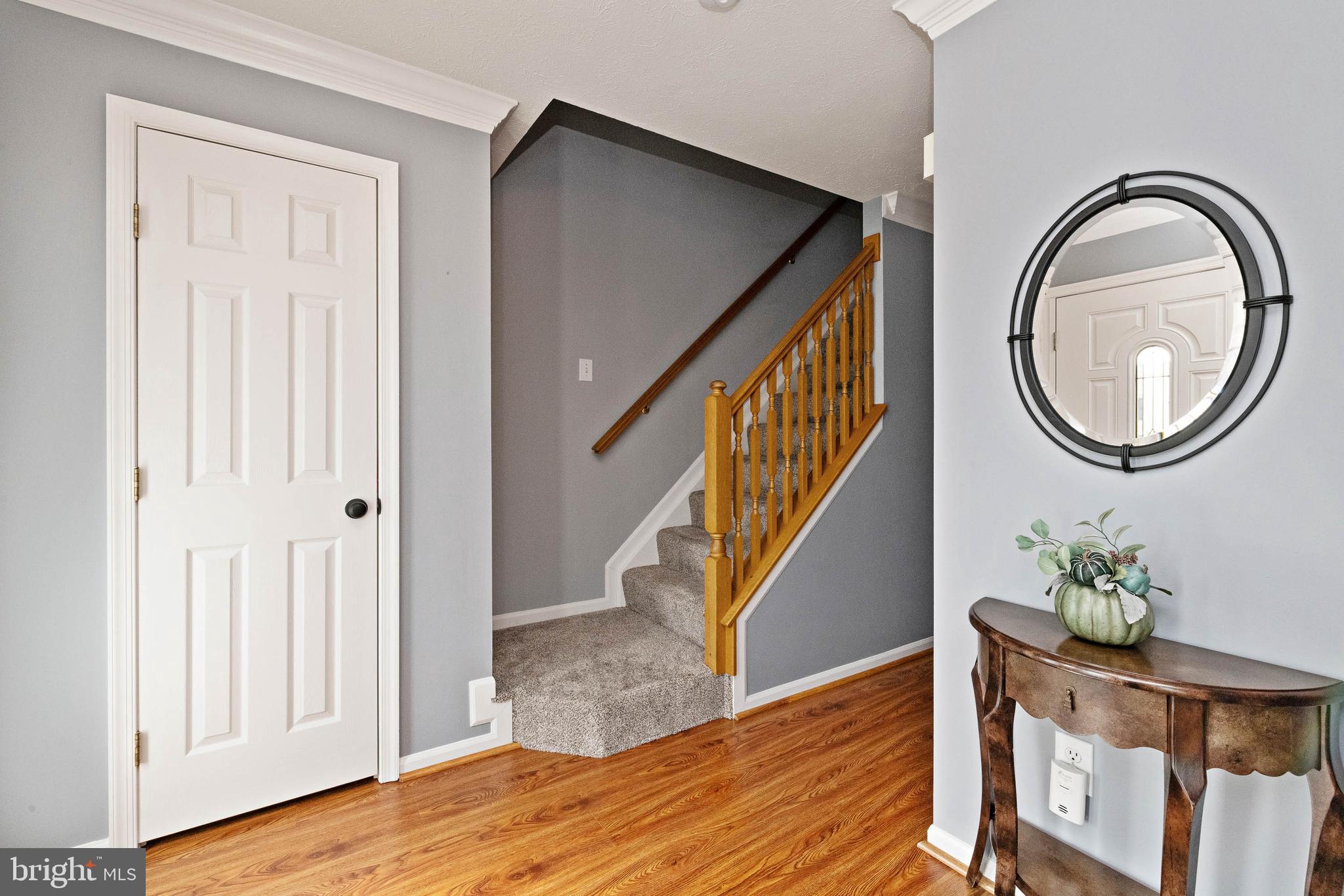 COUNTRY WALK - Residential