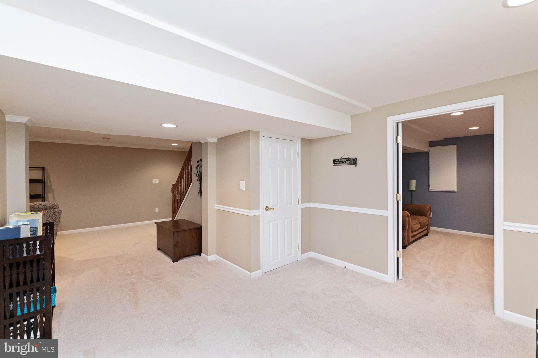 COUNTRY WALK - Residential