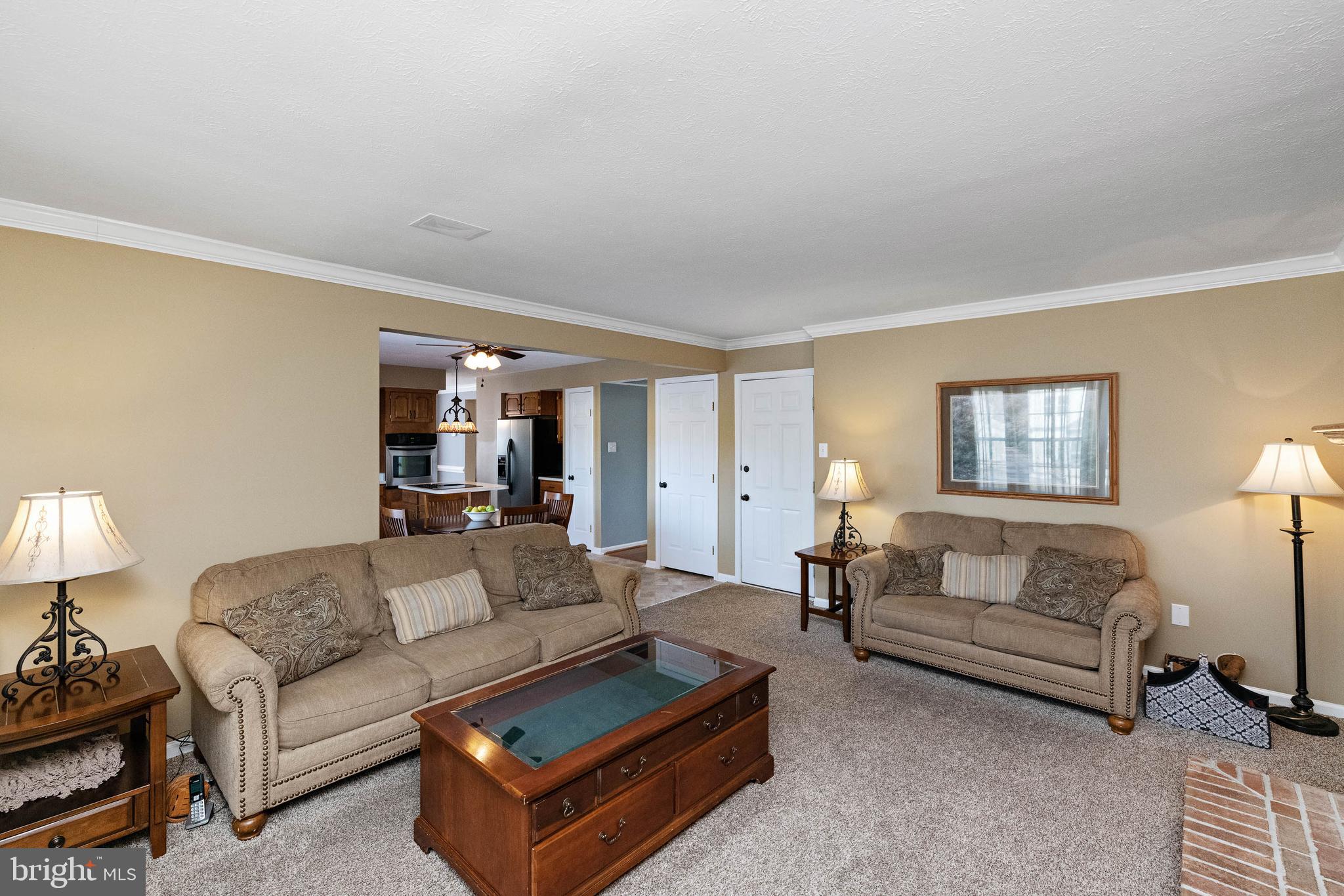 COUNTRY WALK - Residential