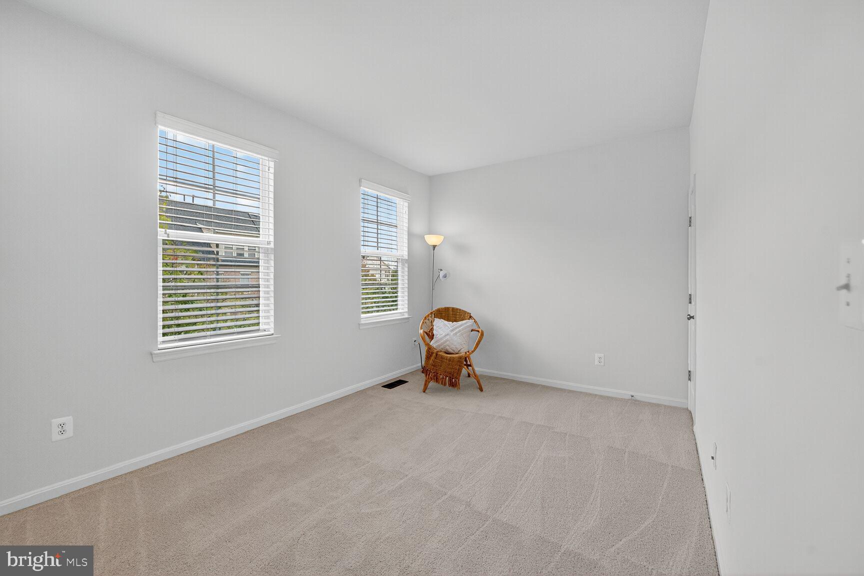 VICTORY LAKES - Residential