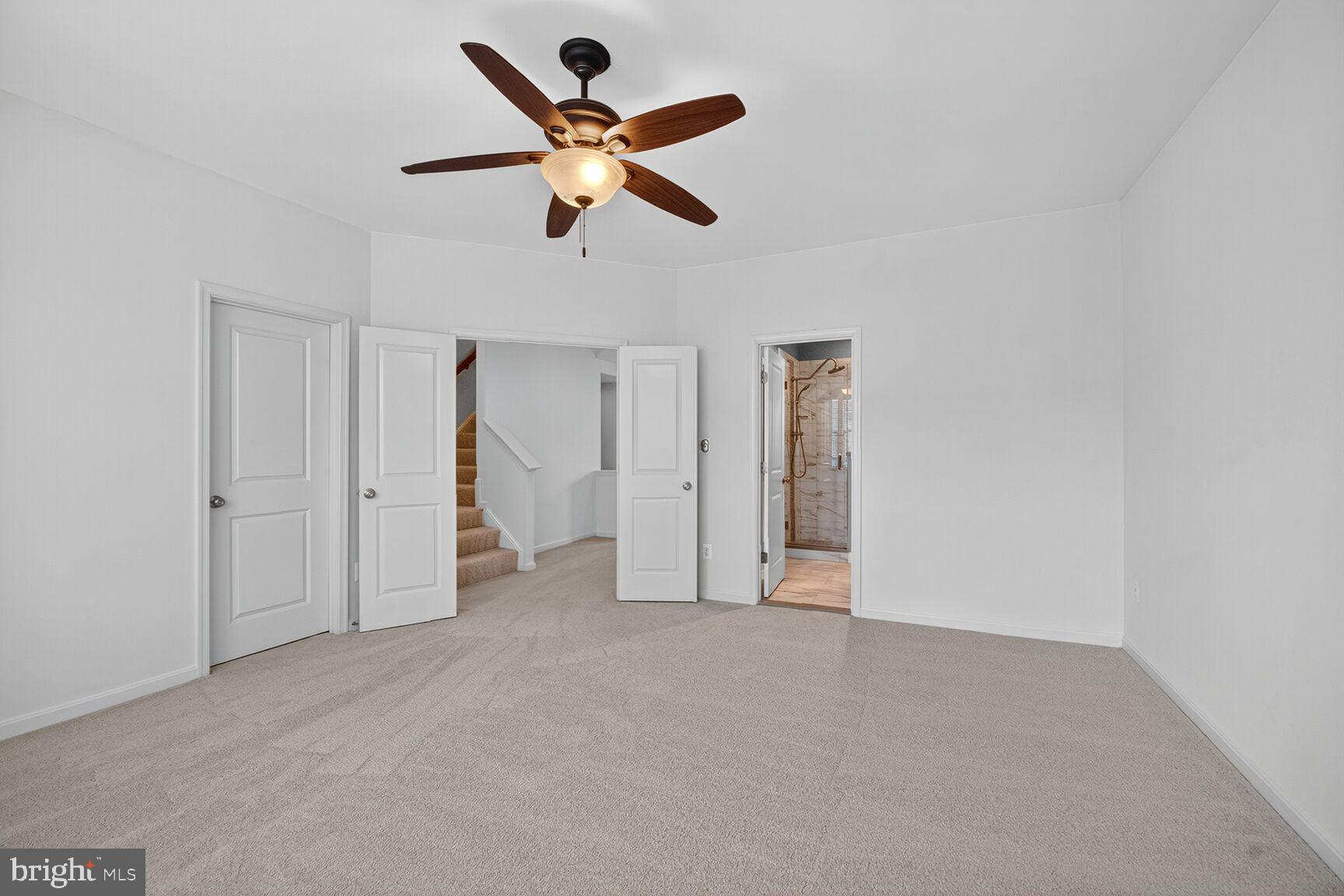 VICTORY LAKES - Residential