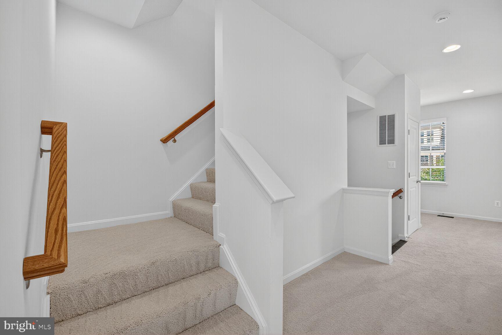 VICTORY LAKES - Residential