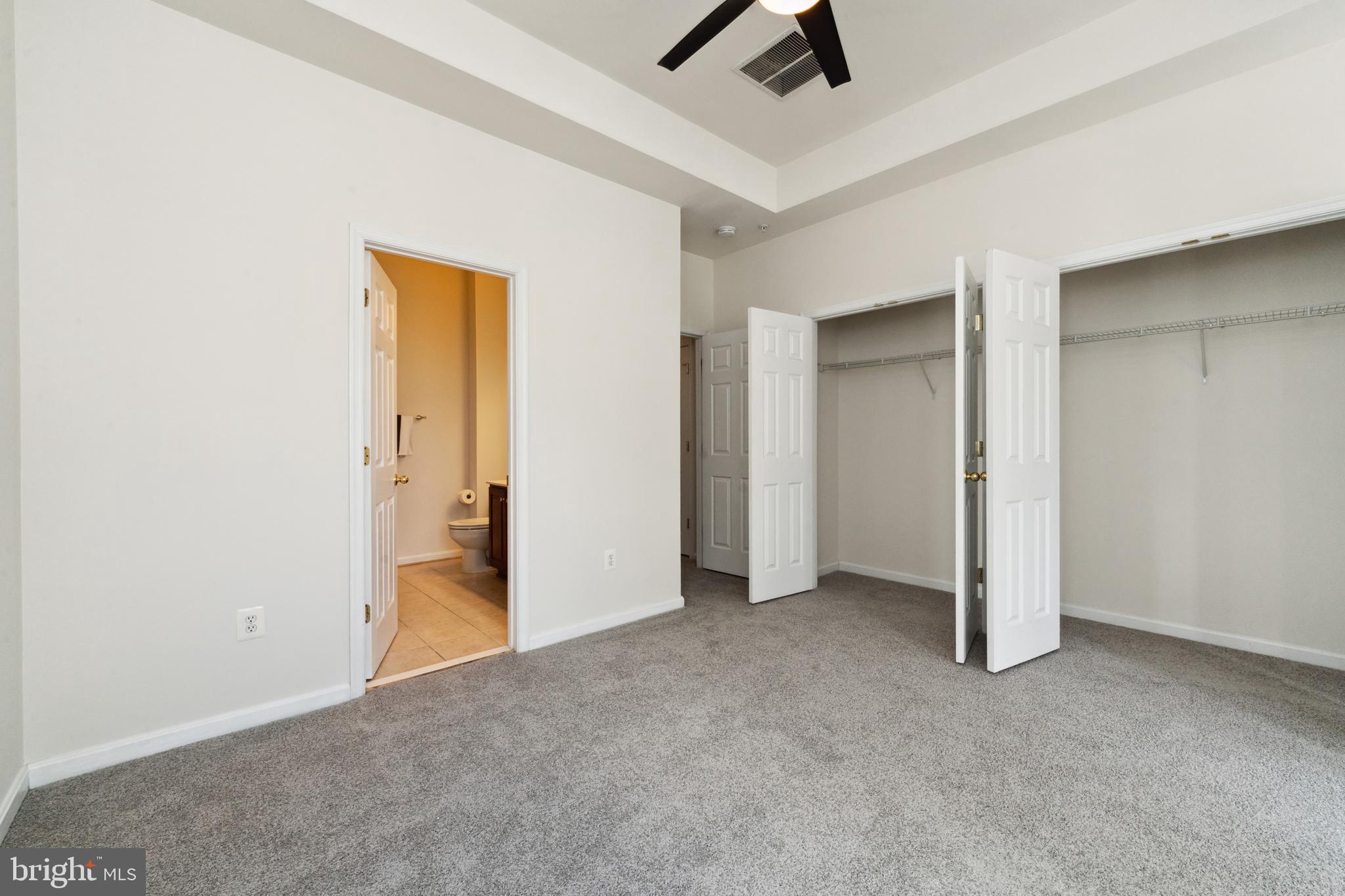 ALBEMARLE SQUARE - Residential Lease