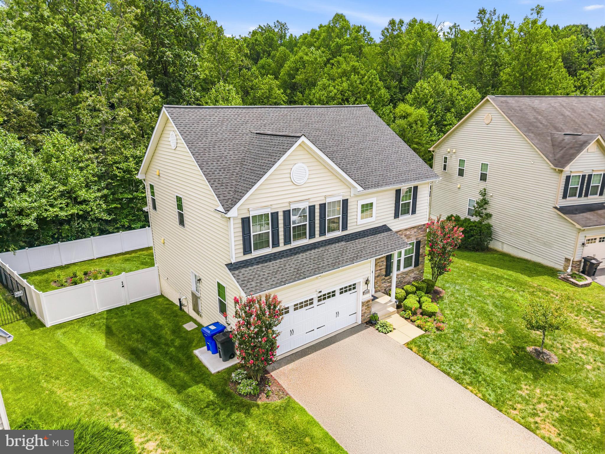 9286 ROCK LYNN CIRCLE
