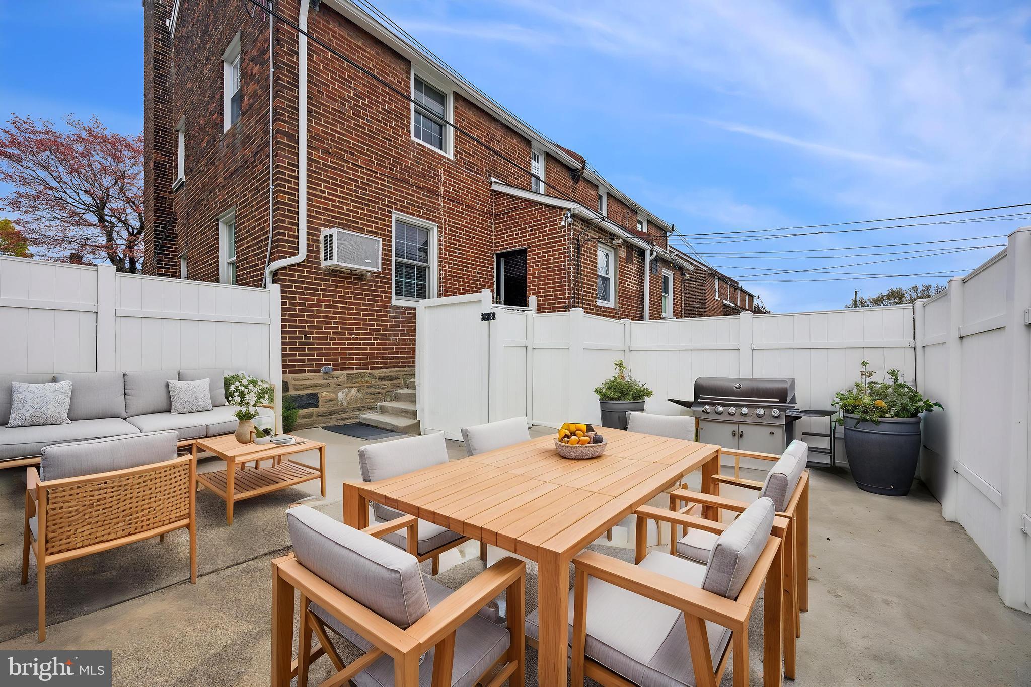 YEADON - Residential