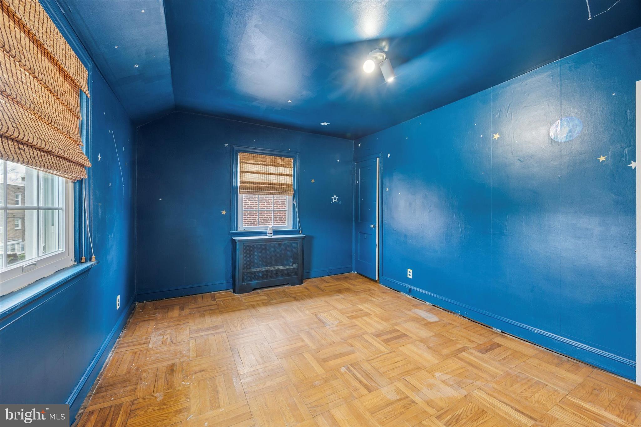 YEADON - Residential