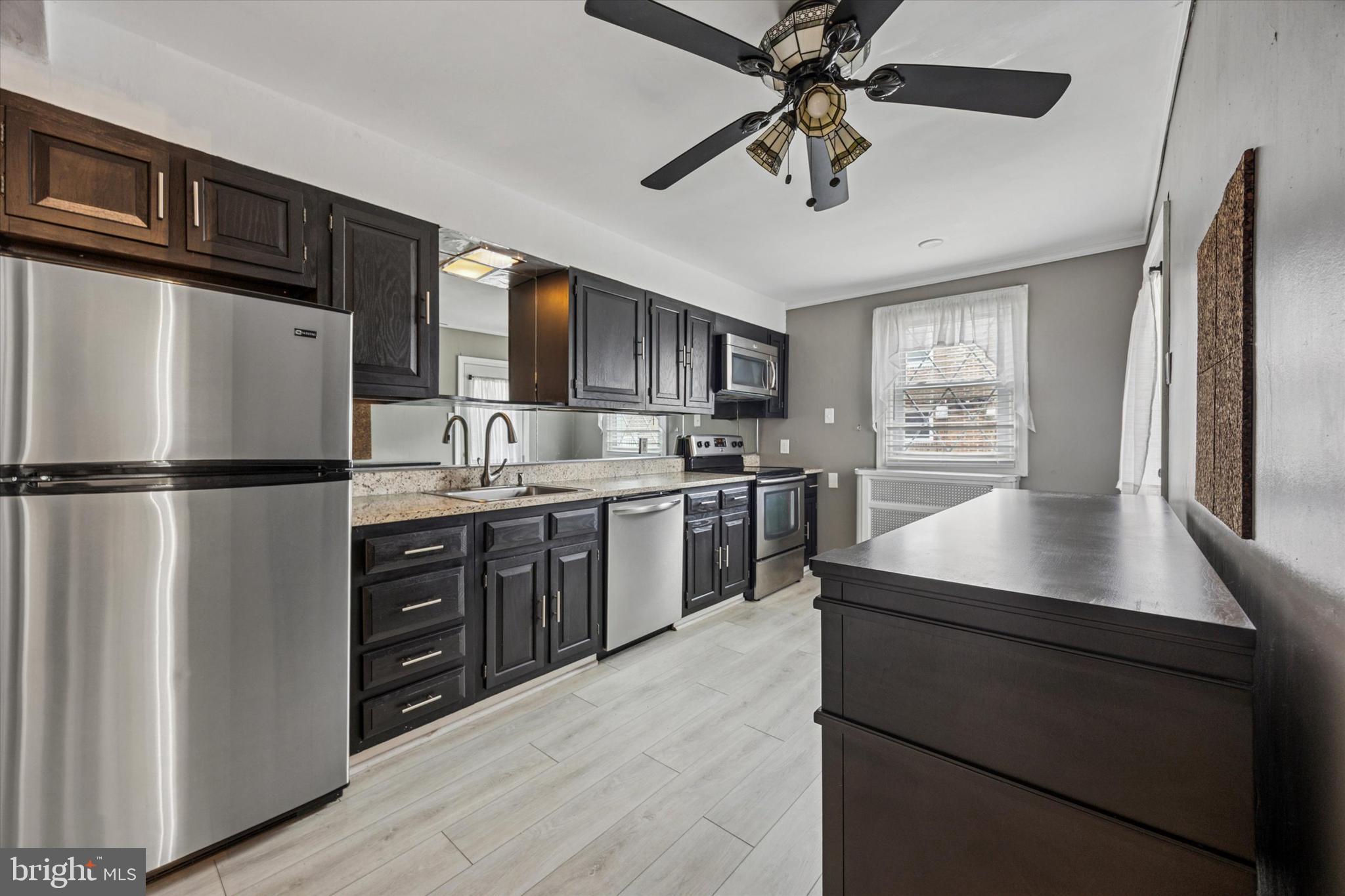 YEADON - Residential