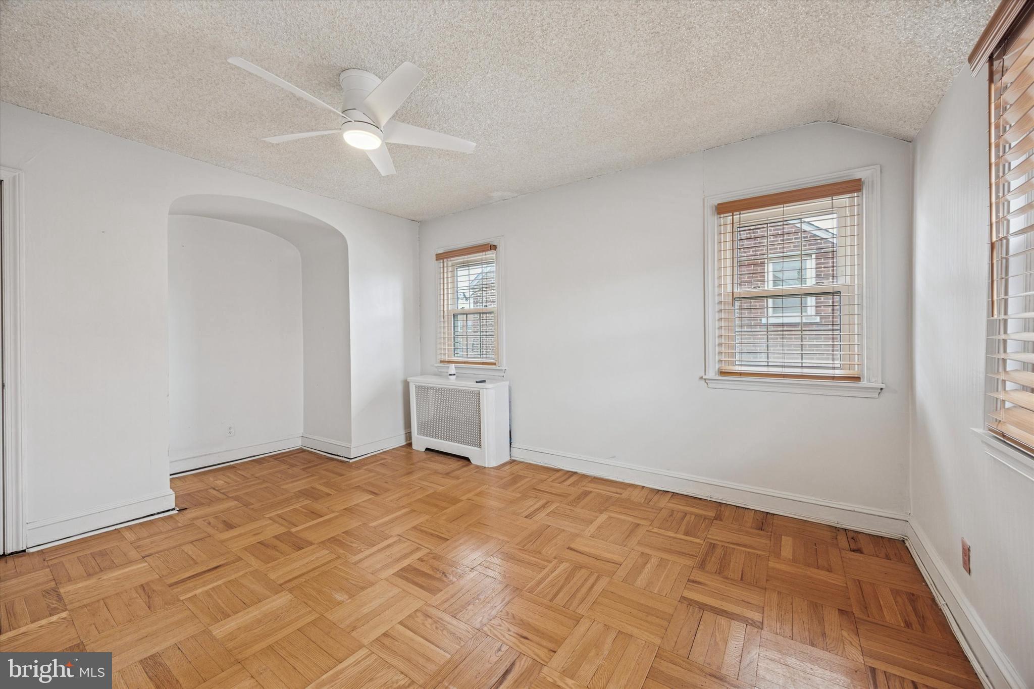 YEADON - Residential