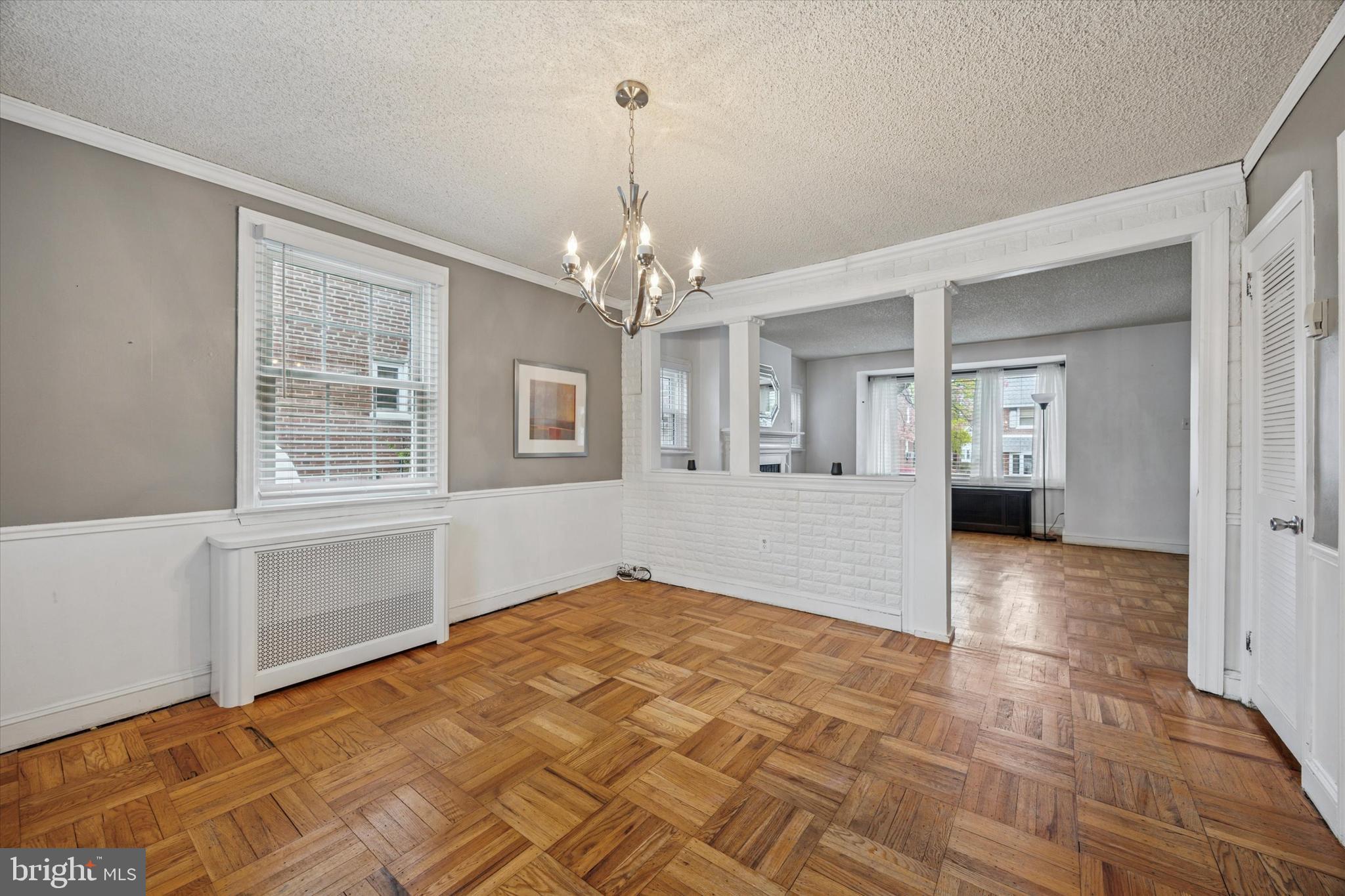 YEADON - Residential