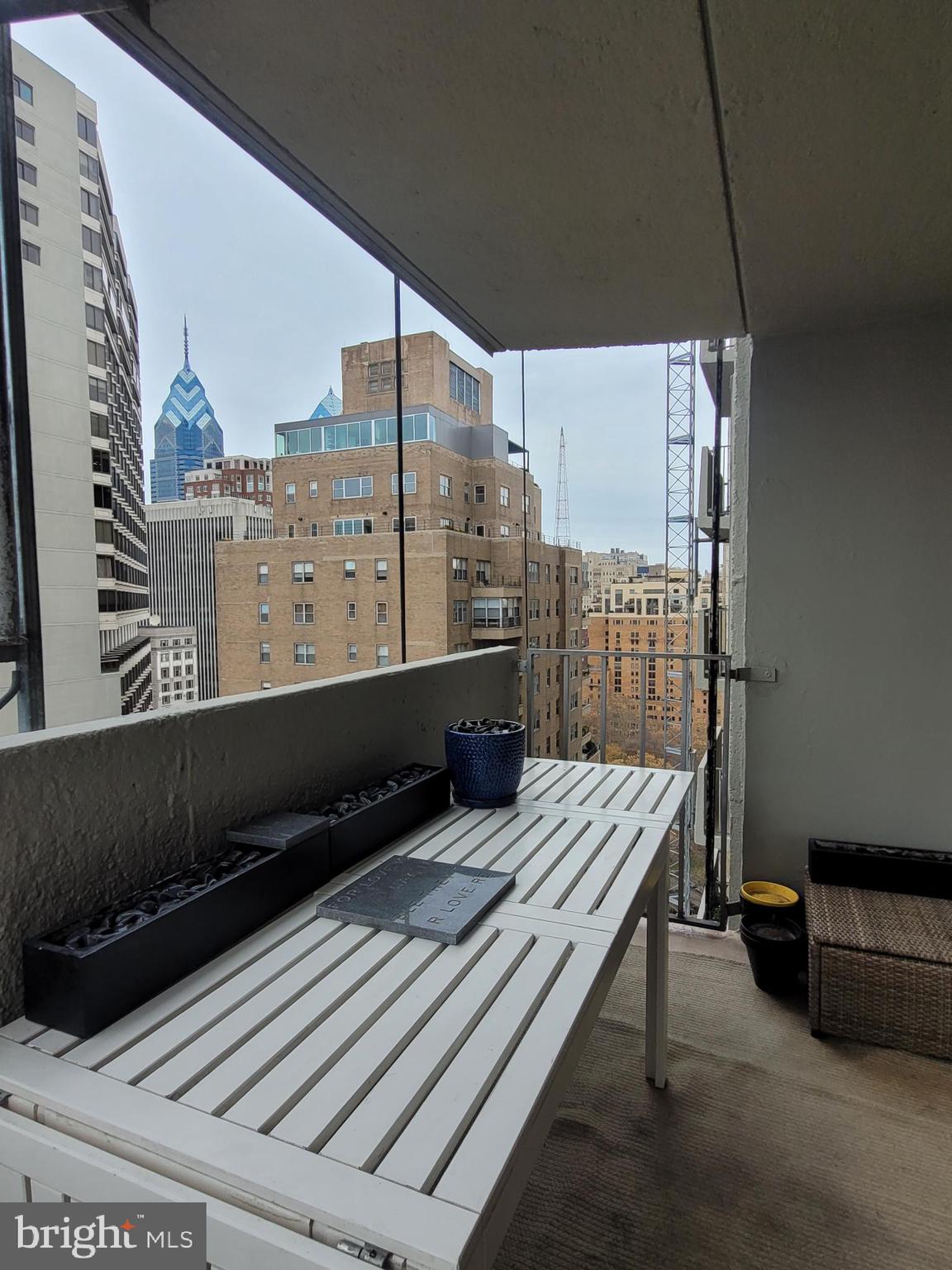 RITTENHOUSE SQUARE - Residential