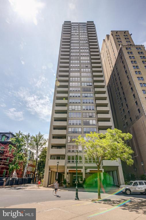 RITTENHOUSE SQUARE - Residential