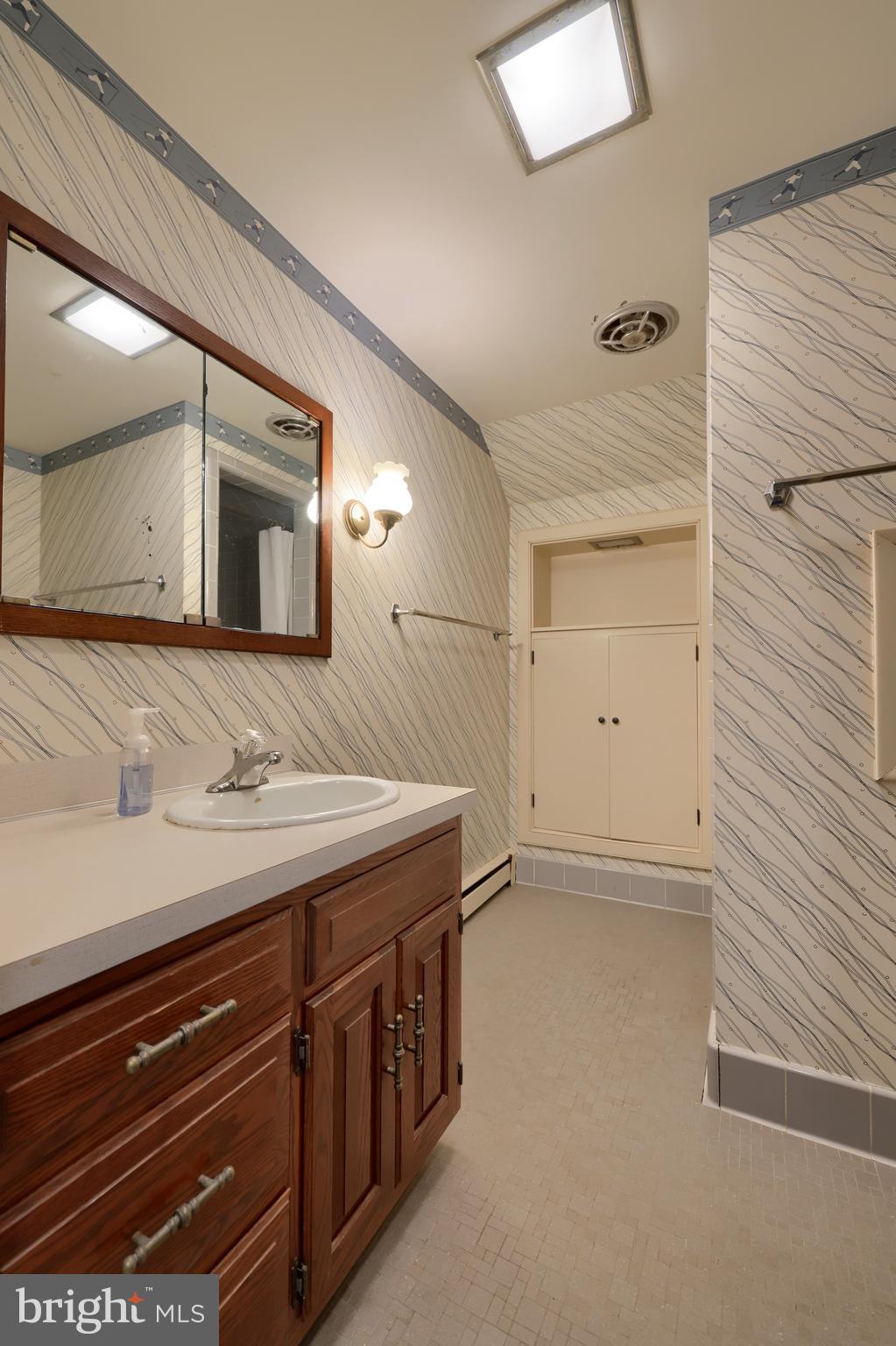 STRASBURG - Residential