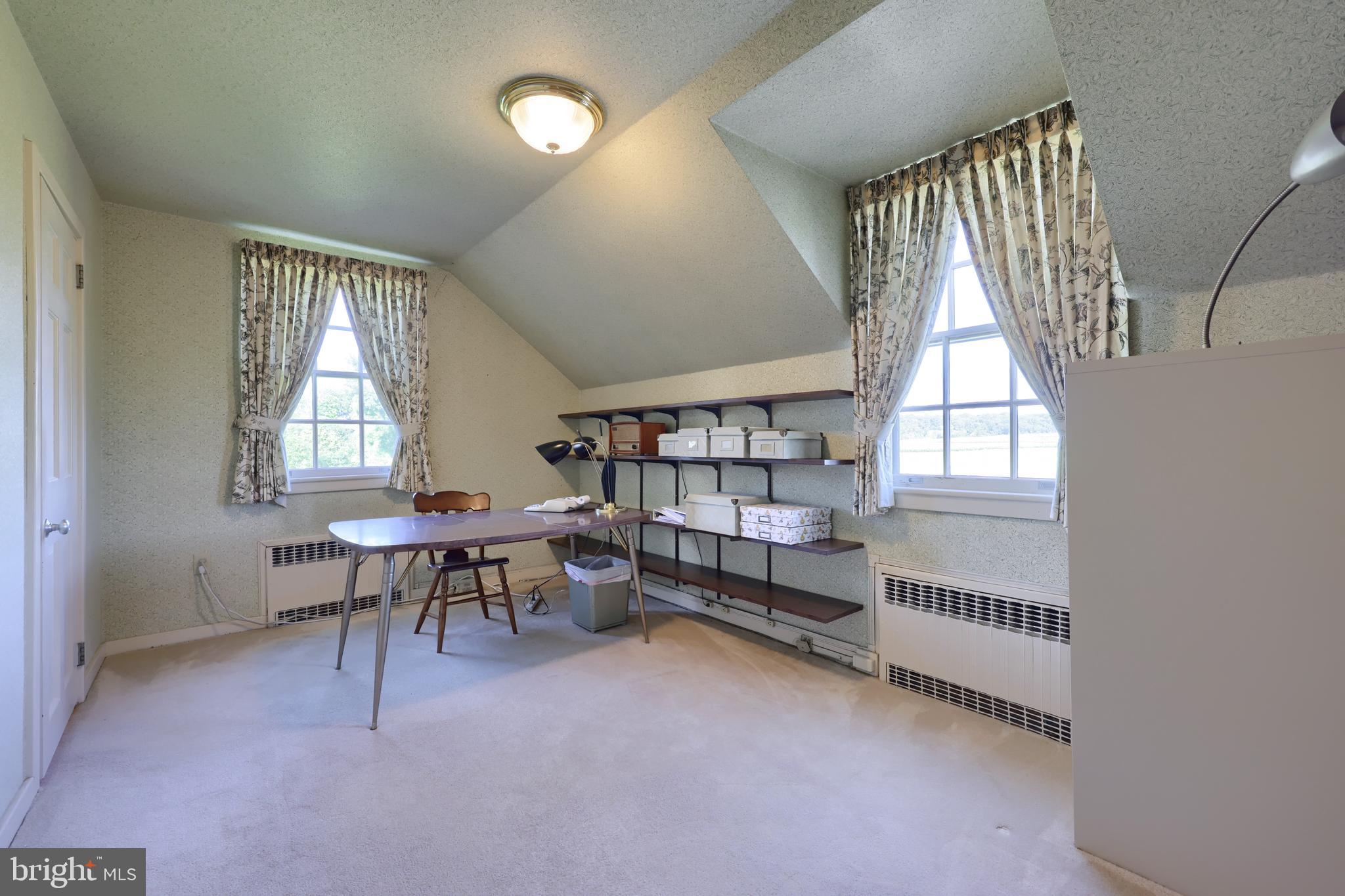 STRASBURG - Residential