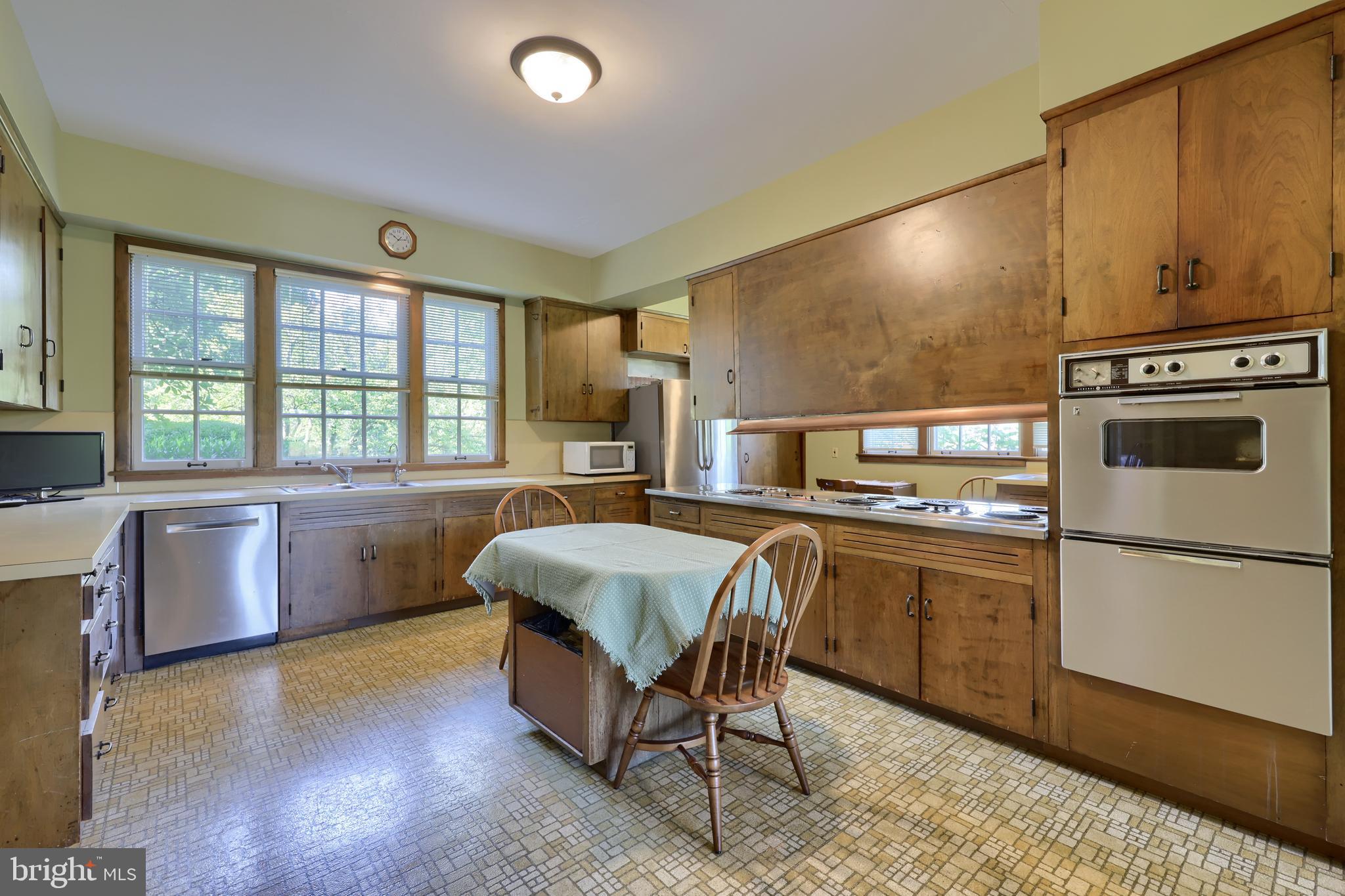 STRASBURG - Residential