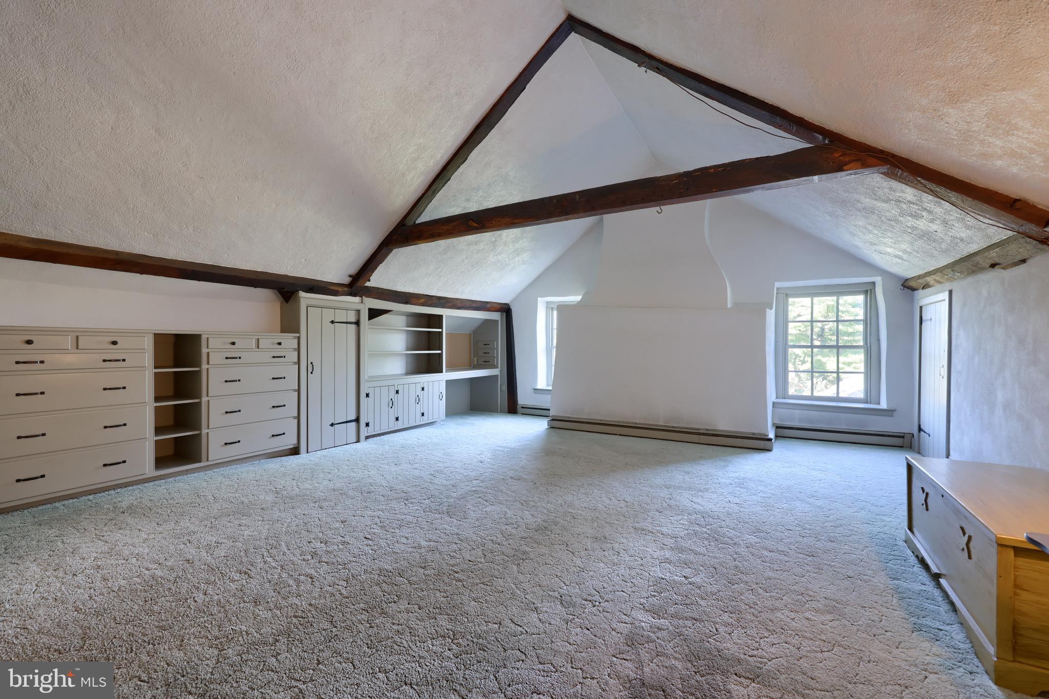 STRASBURG - Residential