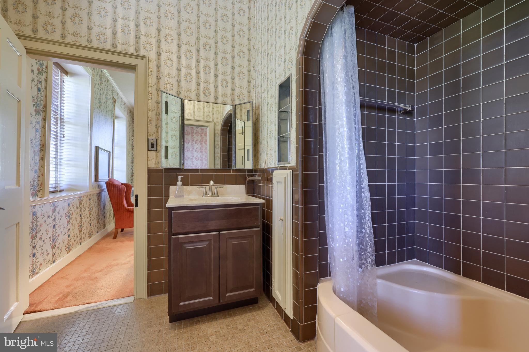 STRASBURG - Residential