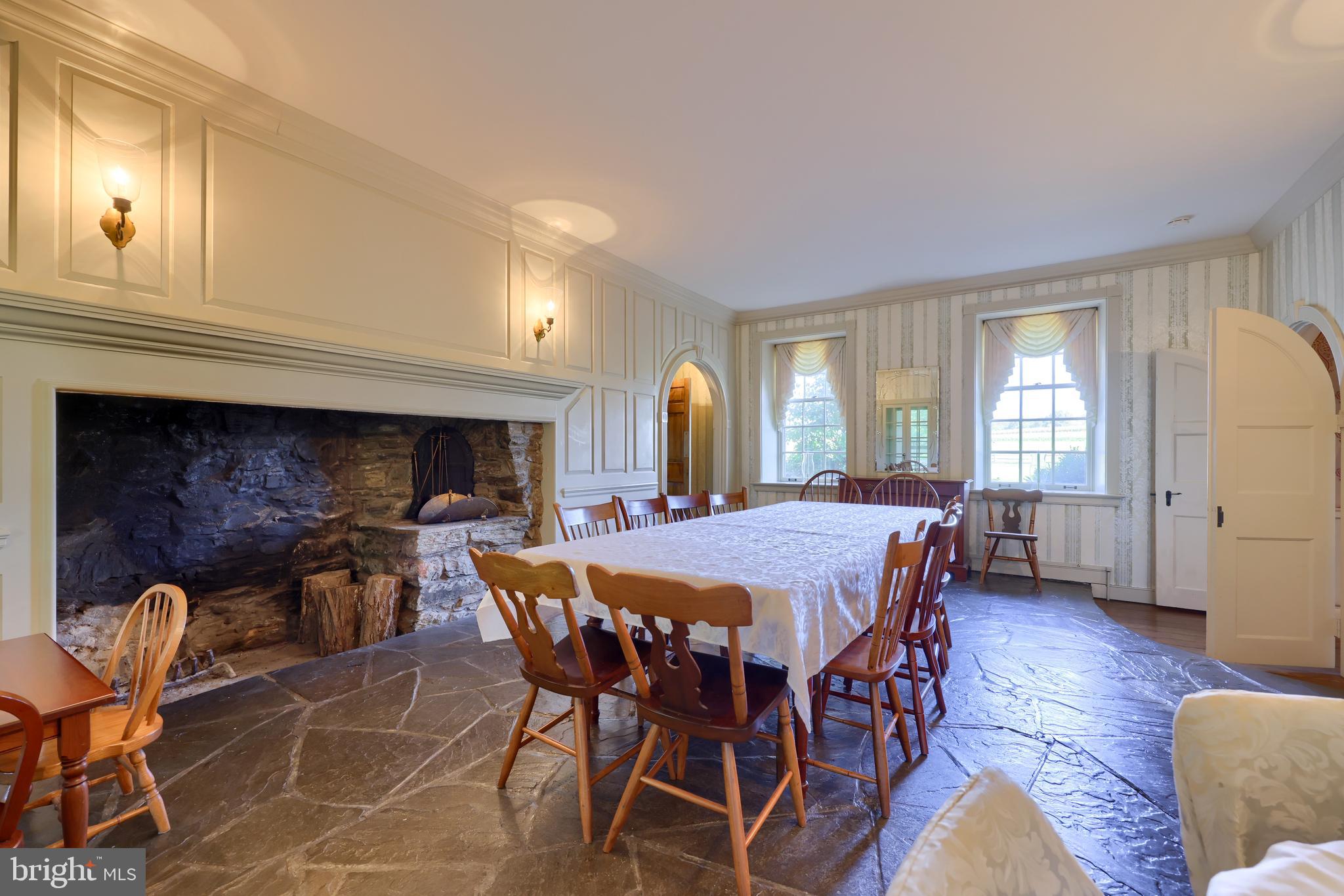 STRASBURG - Residential