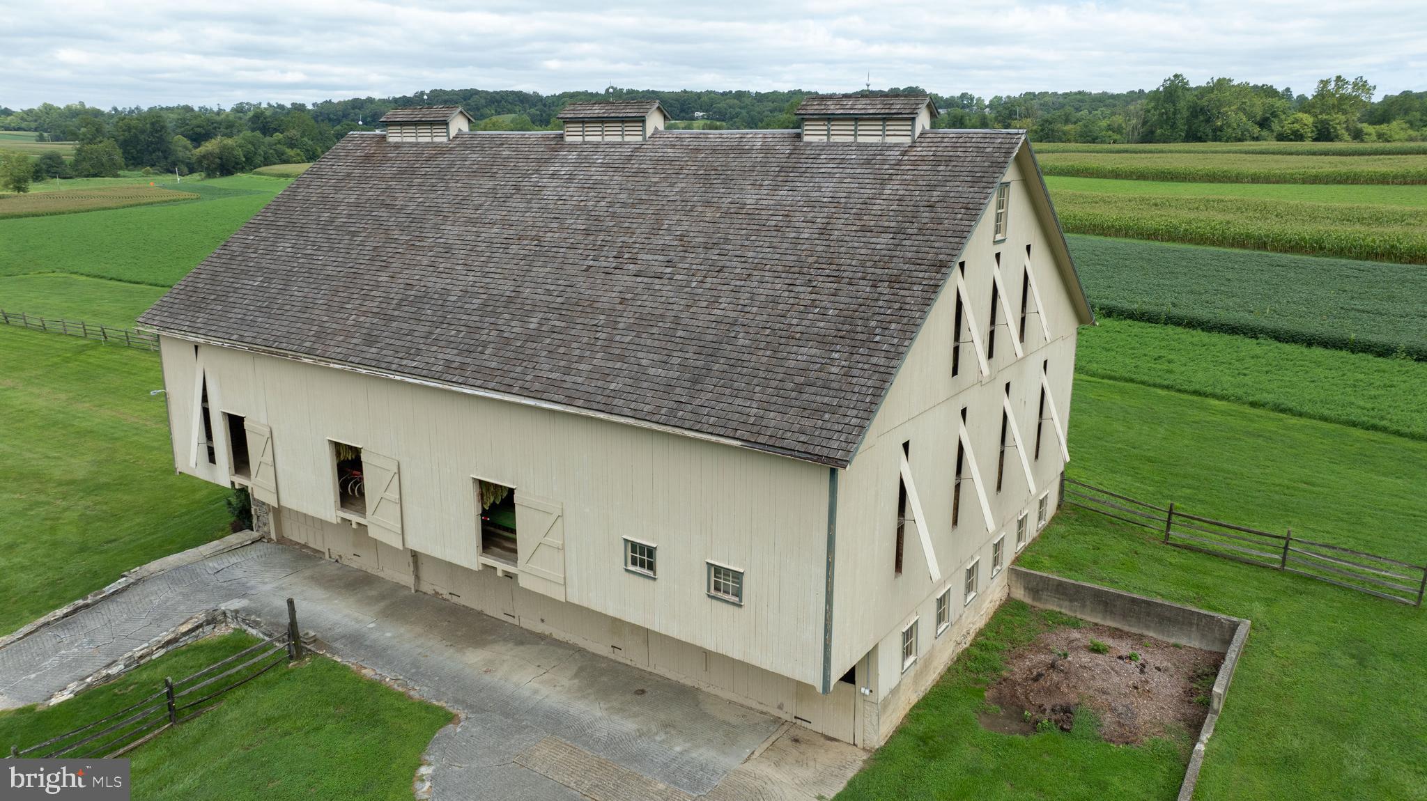 STRASBURG - Residential