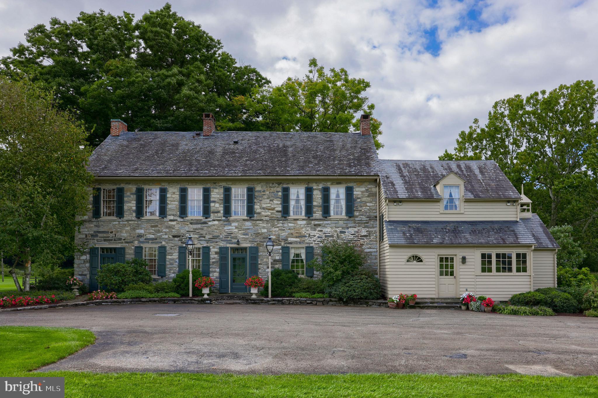 STRASBURG - Residential