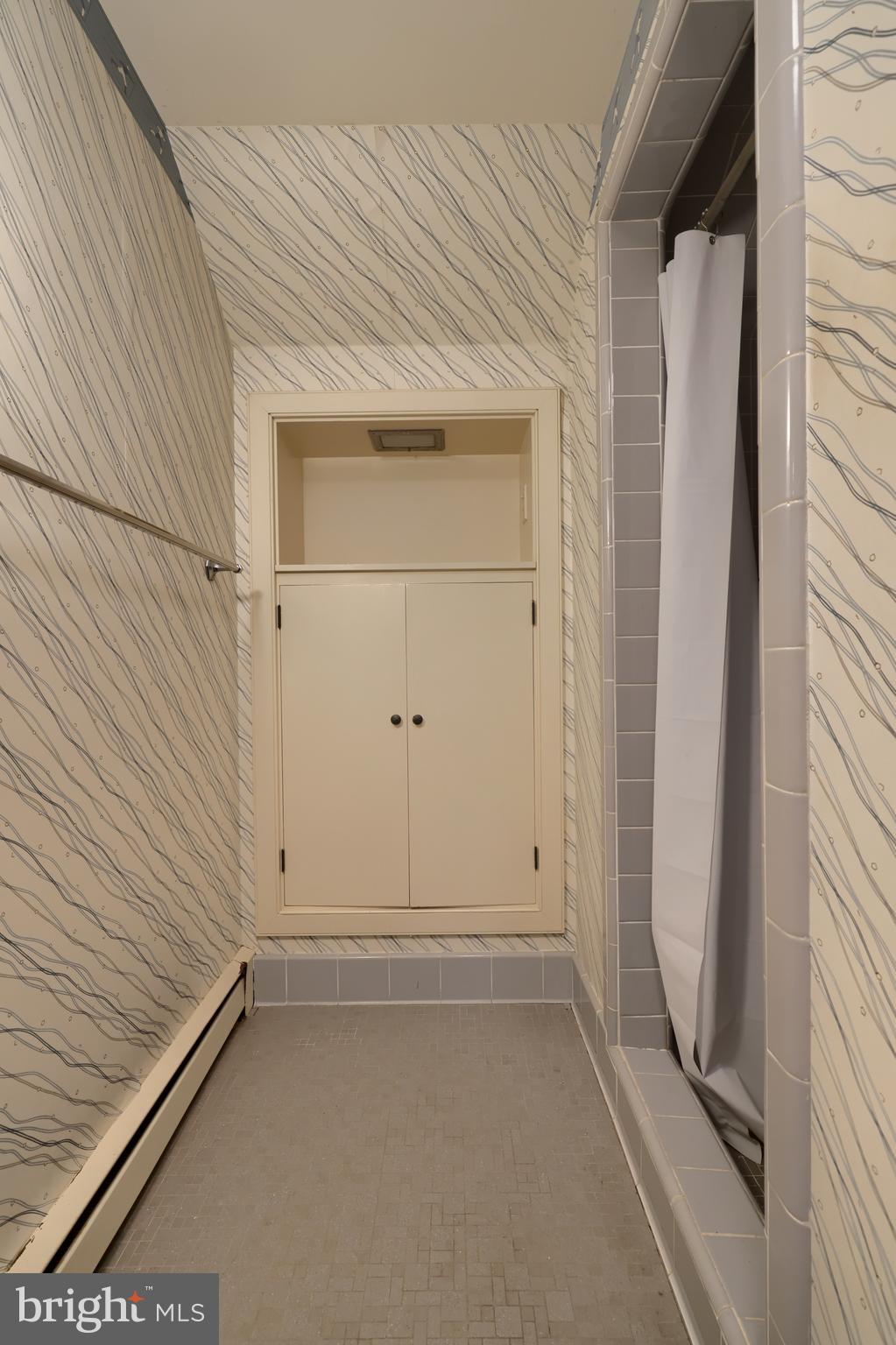 STRASBURG - Residential