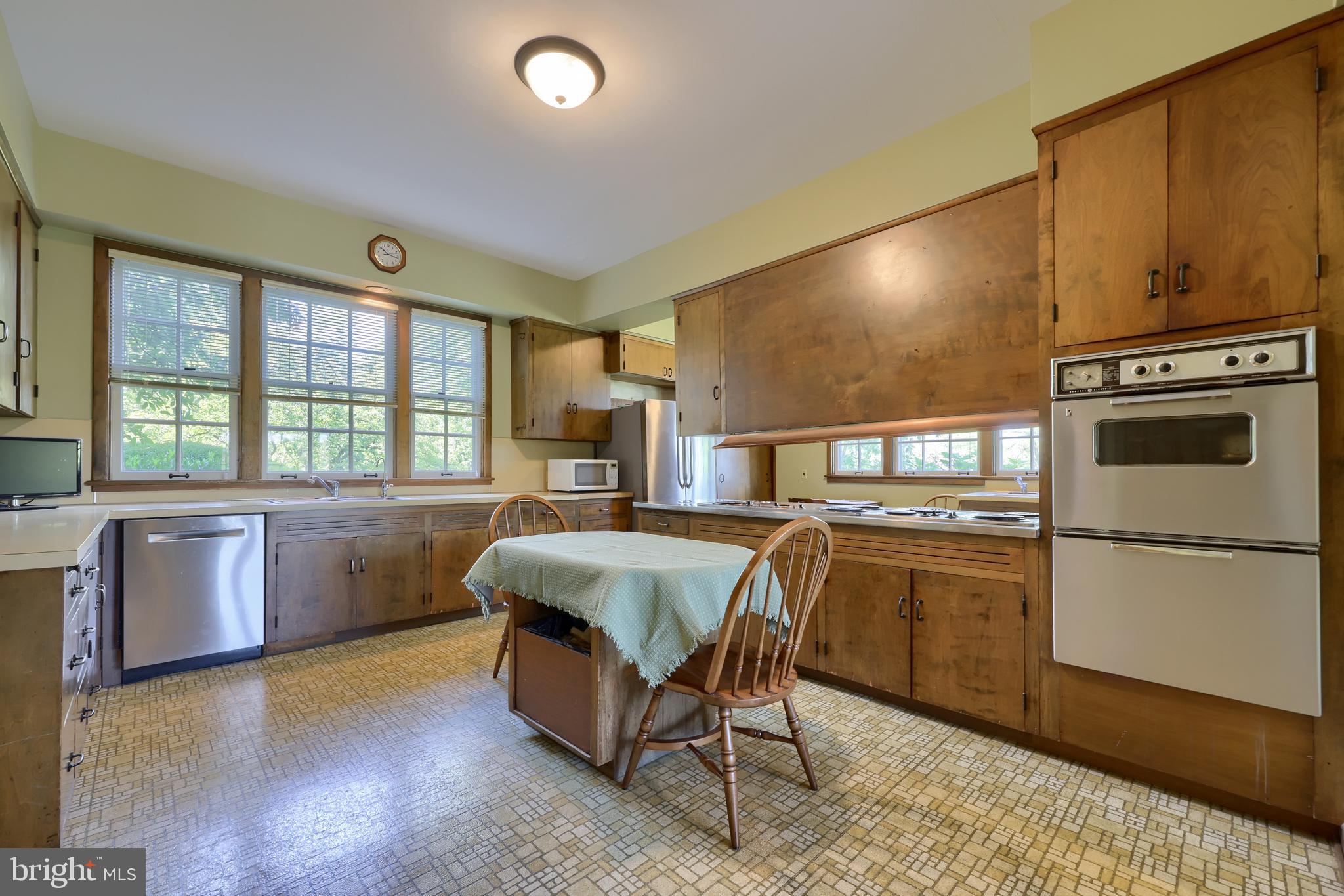 STRASBURG - Residential