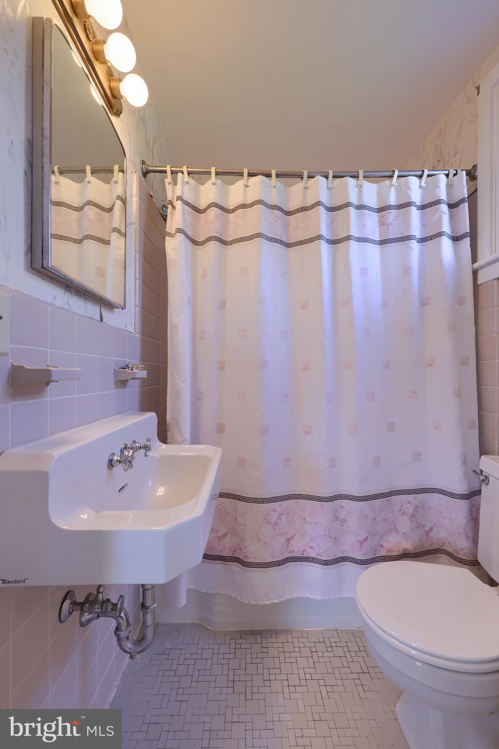 STRASBURG - Residential