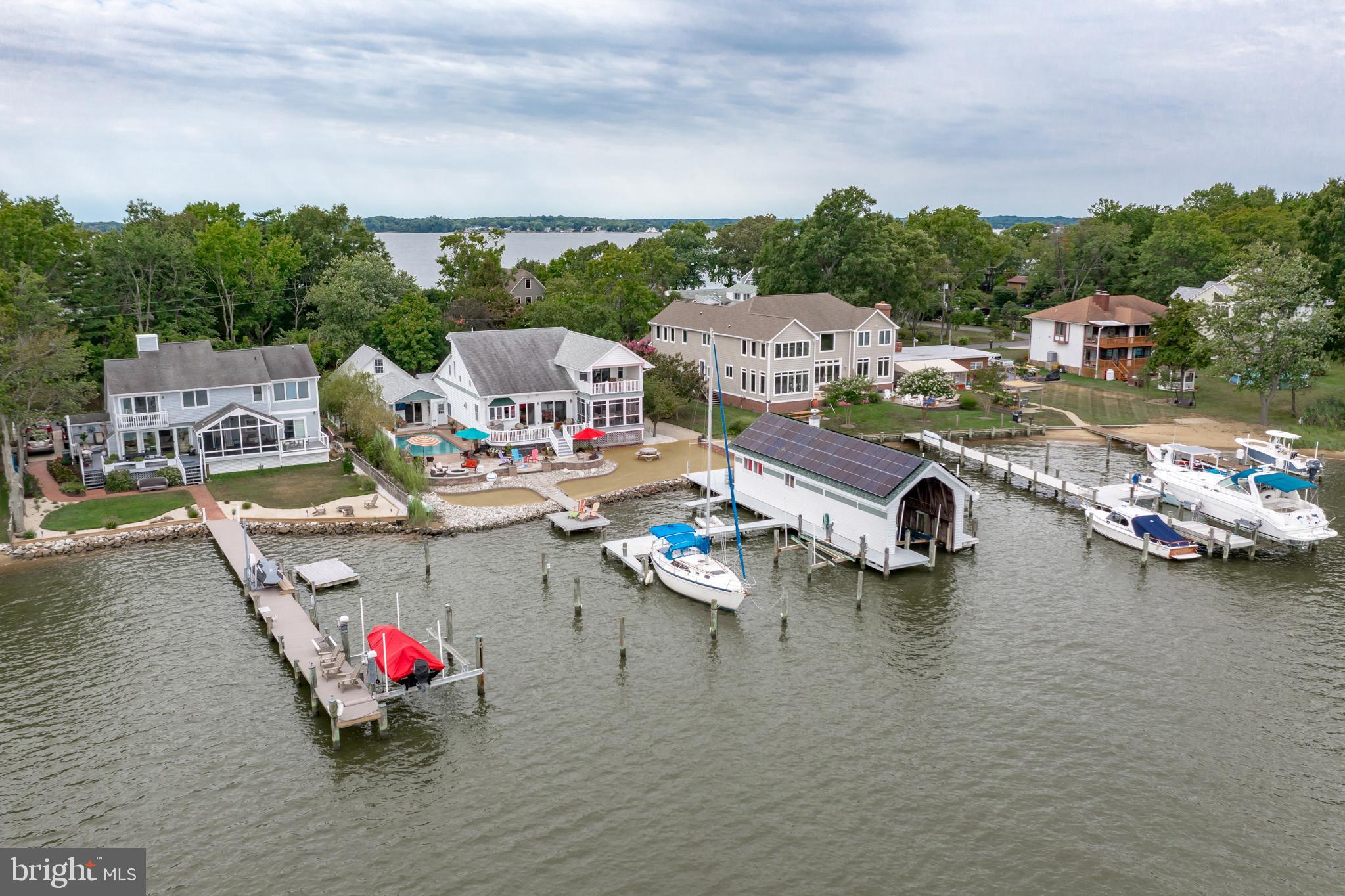 OAKWOOD - Residential